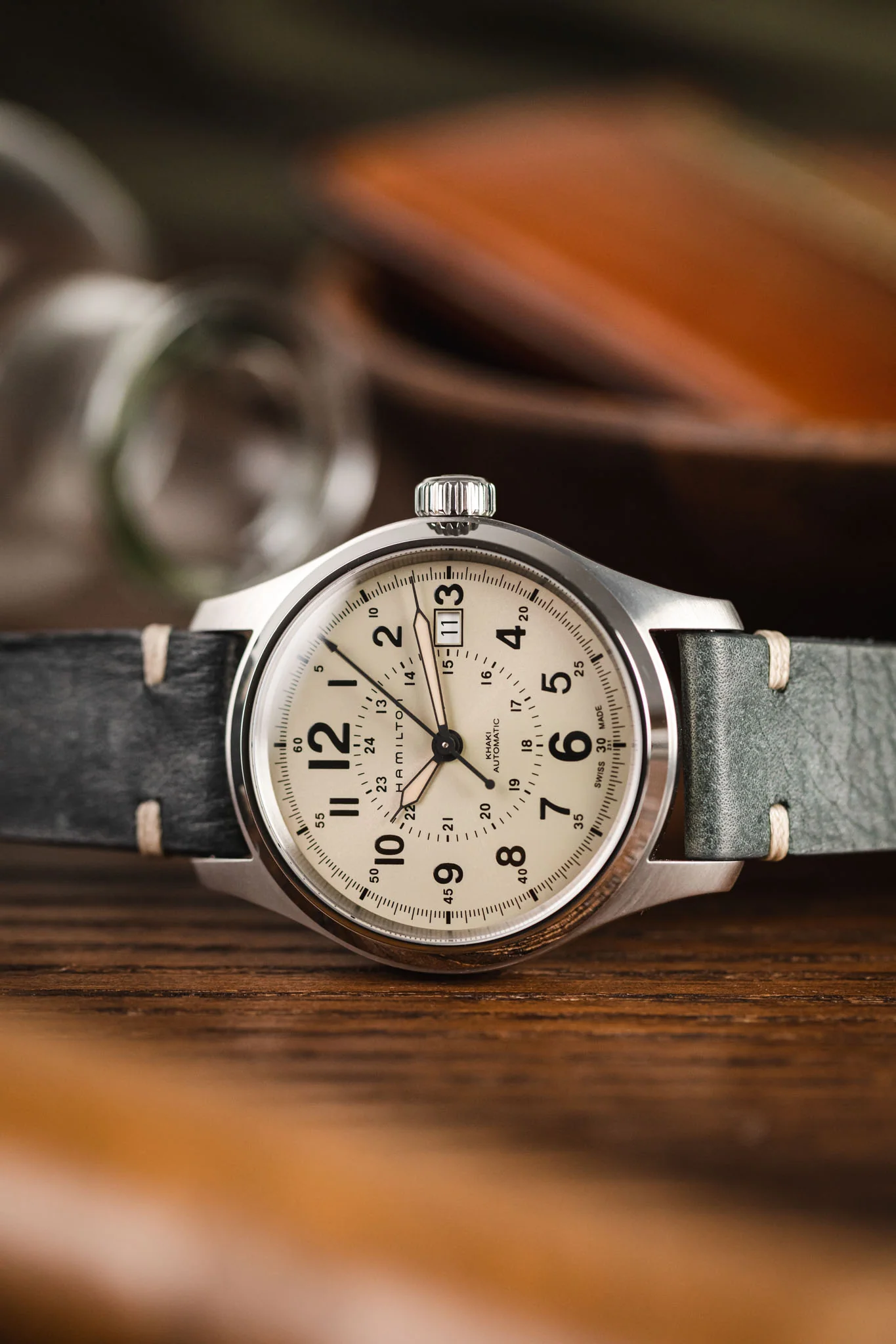 RIOS1931 BEDFORD Genuine Vintage Leather Watch Strap in STONE GREY - Image 4