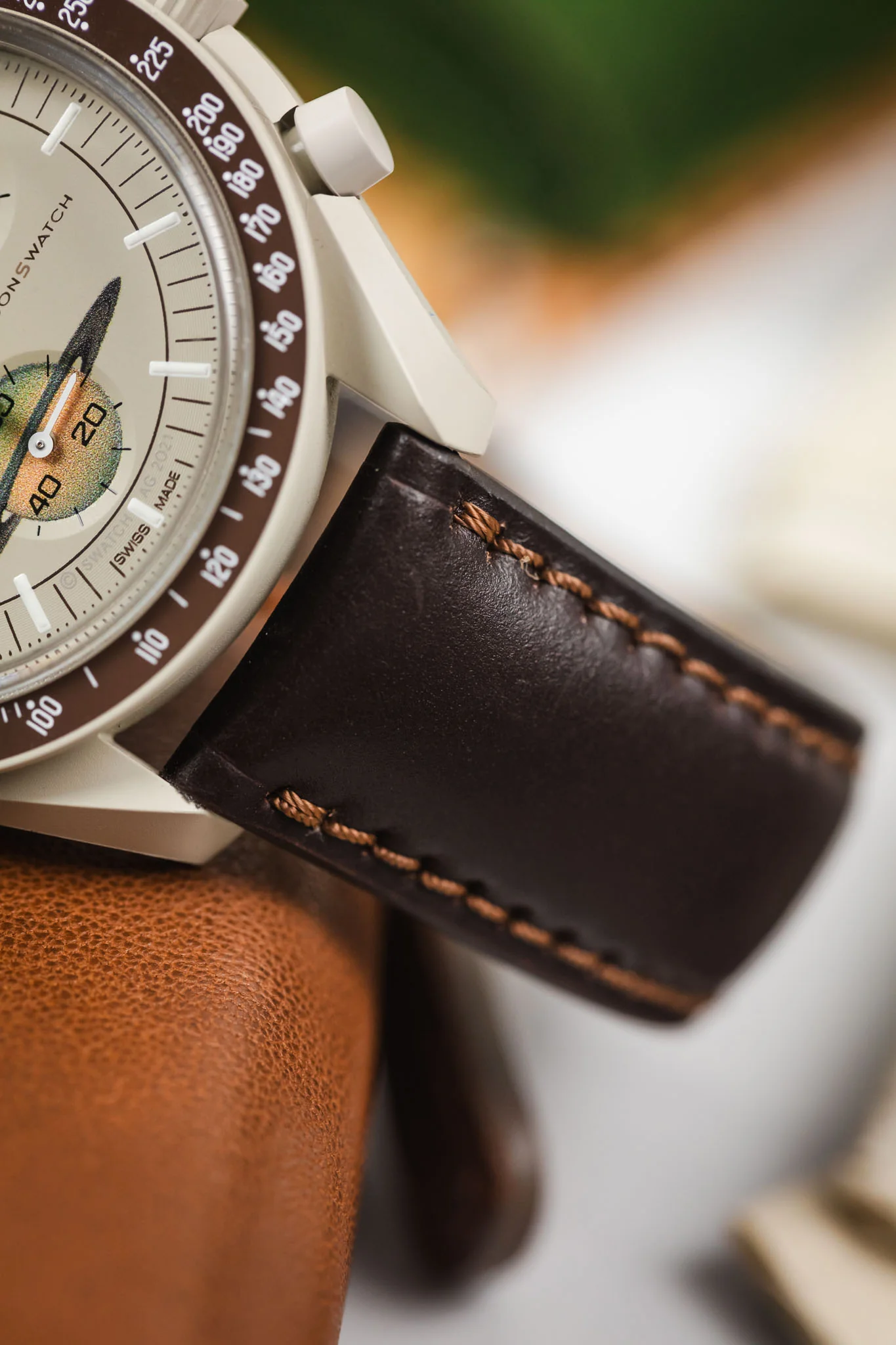 RIOS1931 CHICAGO Shell Cordovan Leather Watch Strap in MOCHA - Image 6