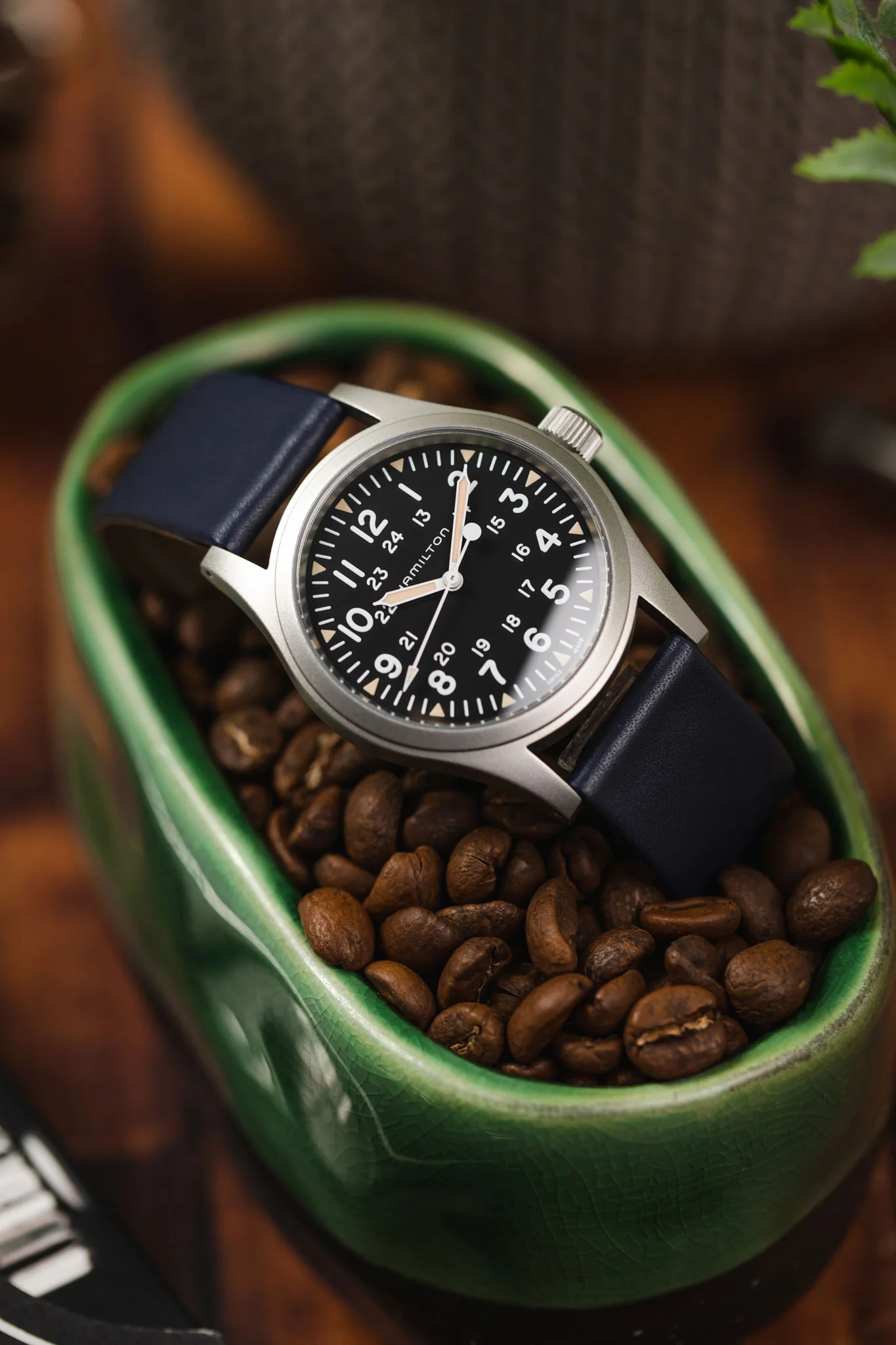 RIOS1931 CLASSIC Low-Profile Leather Watch Strap in OCEAN BLUE - Image 4