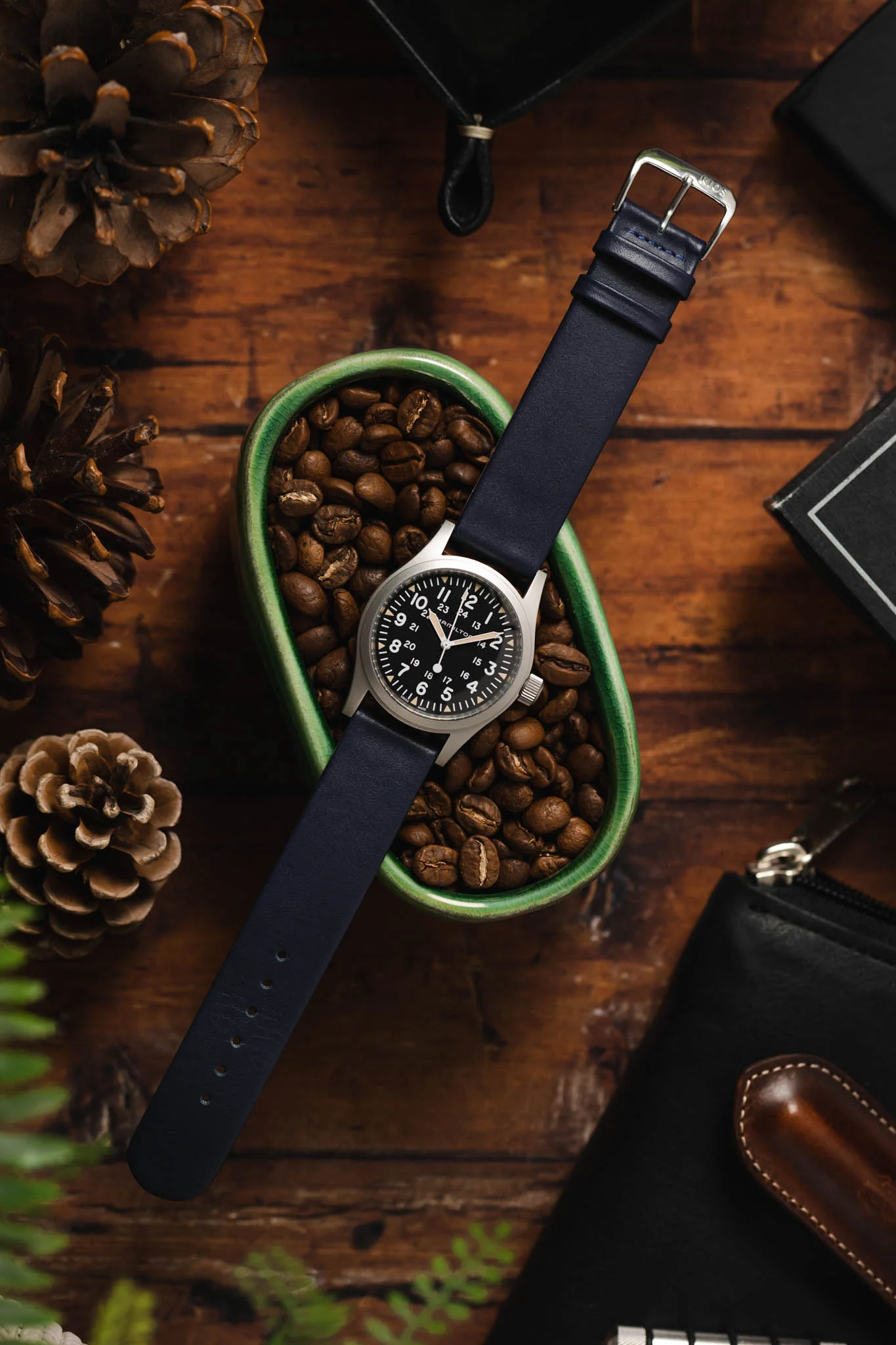 RIOS1931 CLASSIC Low-Profile Leather Watch Strap in OCEAN BLUE - Image 9
