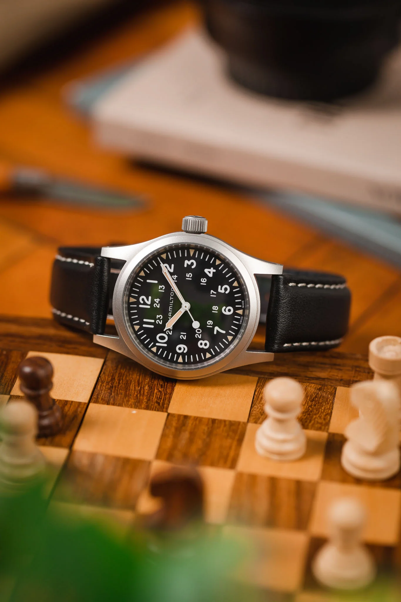 RIOS1931 DEEP SEA Hydrophobic Leather Watch Strap in BLACK - Image 4