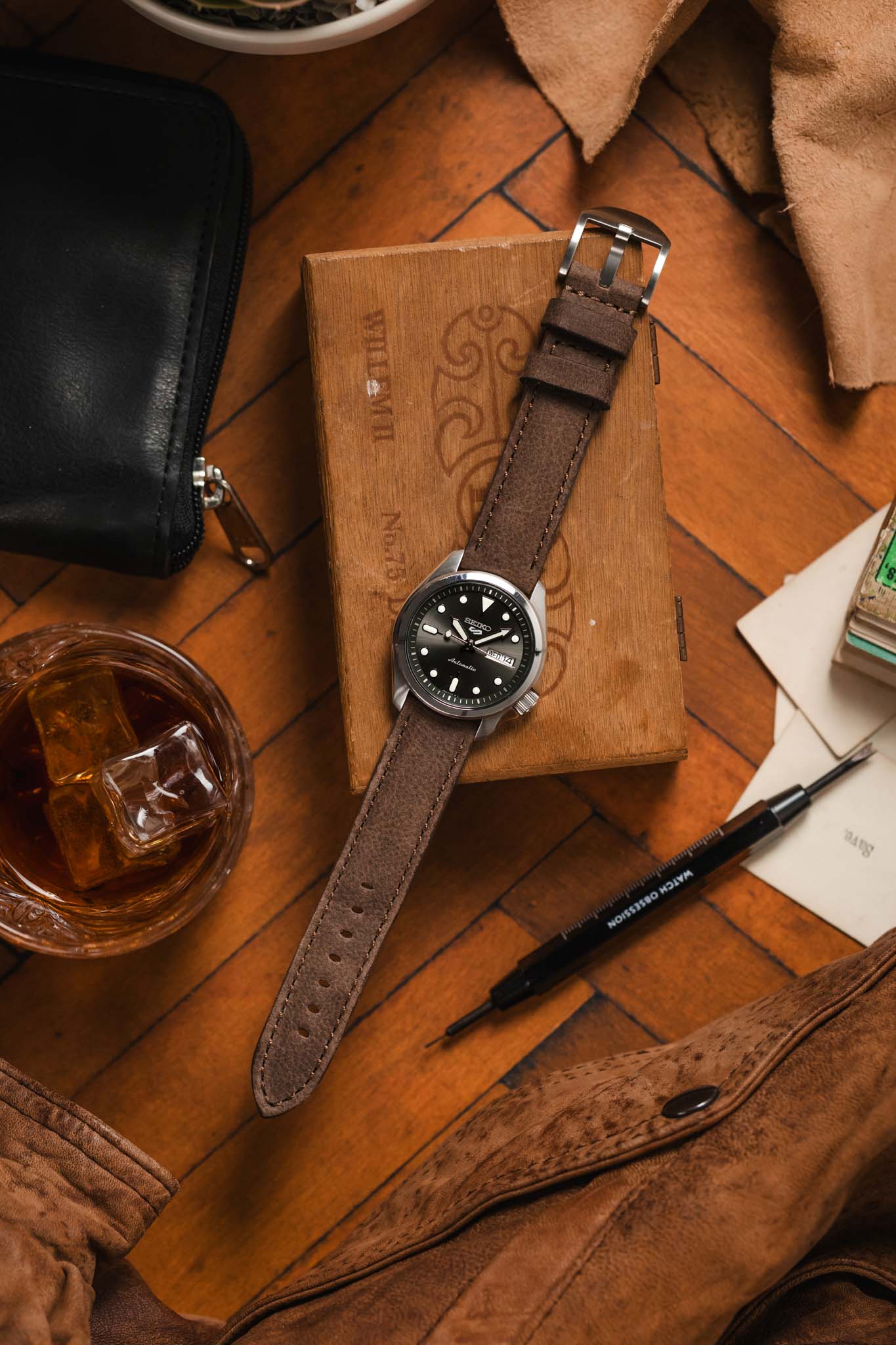 RIOS1931 DERBY Genuine Vintage Leather Watch Strap in MOCHA - Image 16