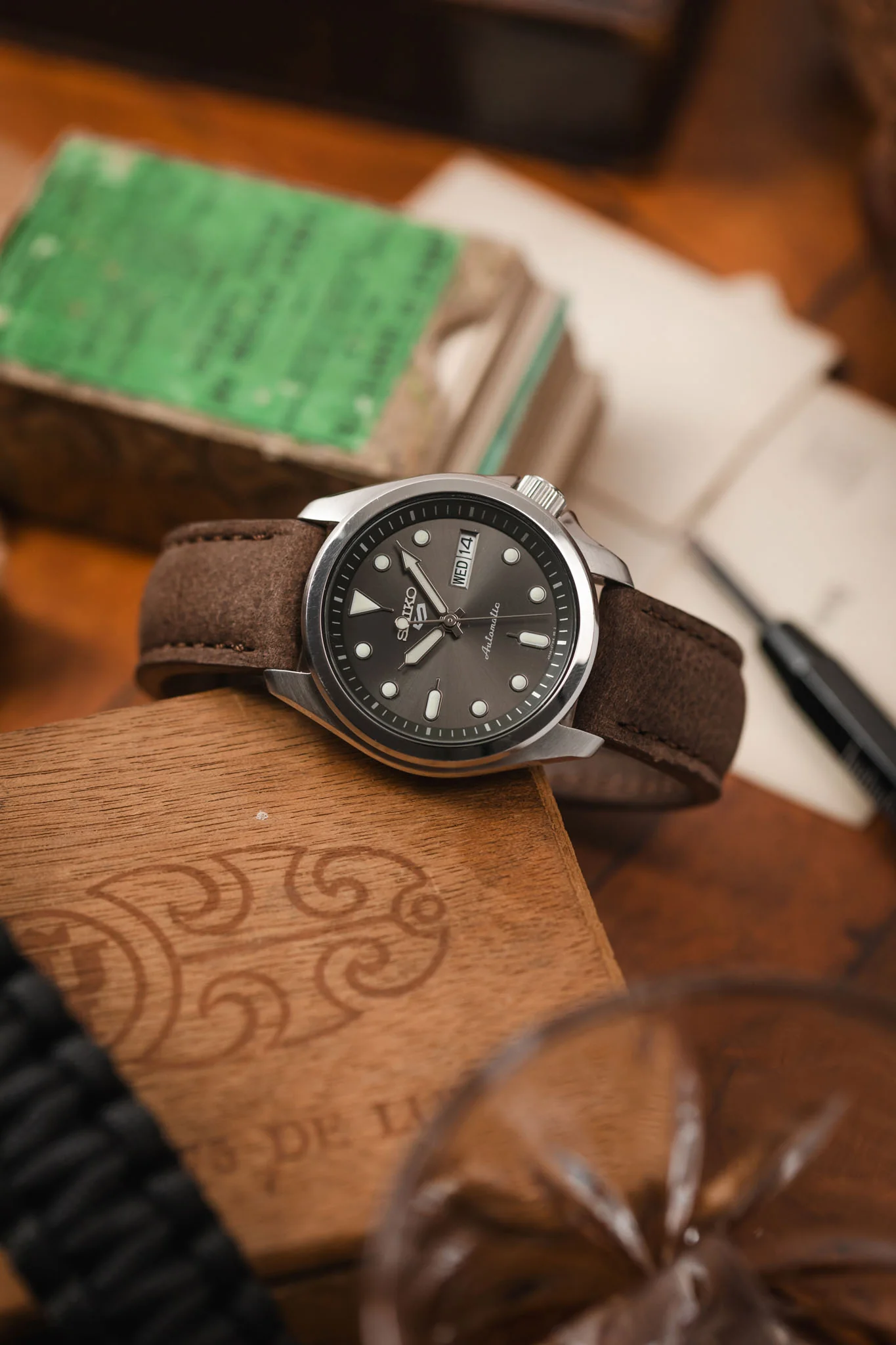 RIOS1931 DERBY Genuine Vintage Leather Watch Strap in MOCHA - Image 4