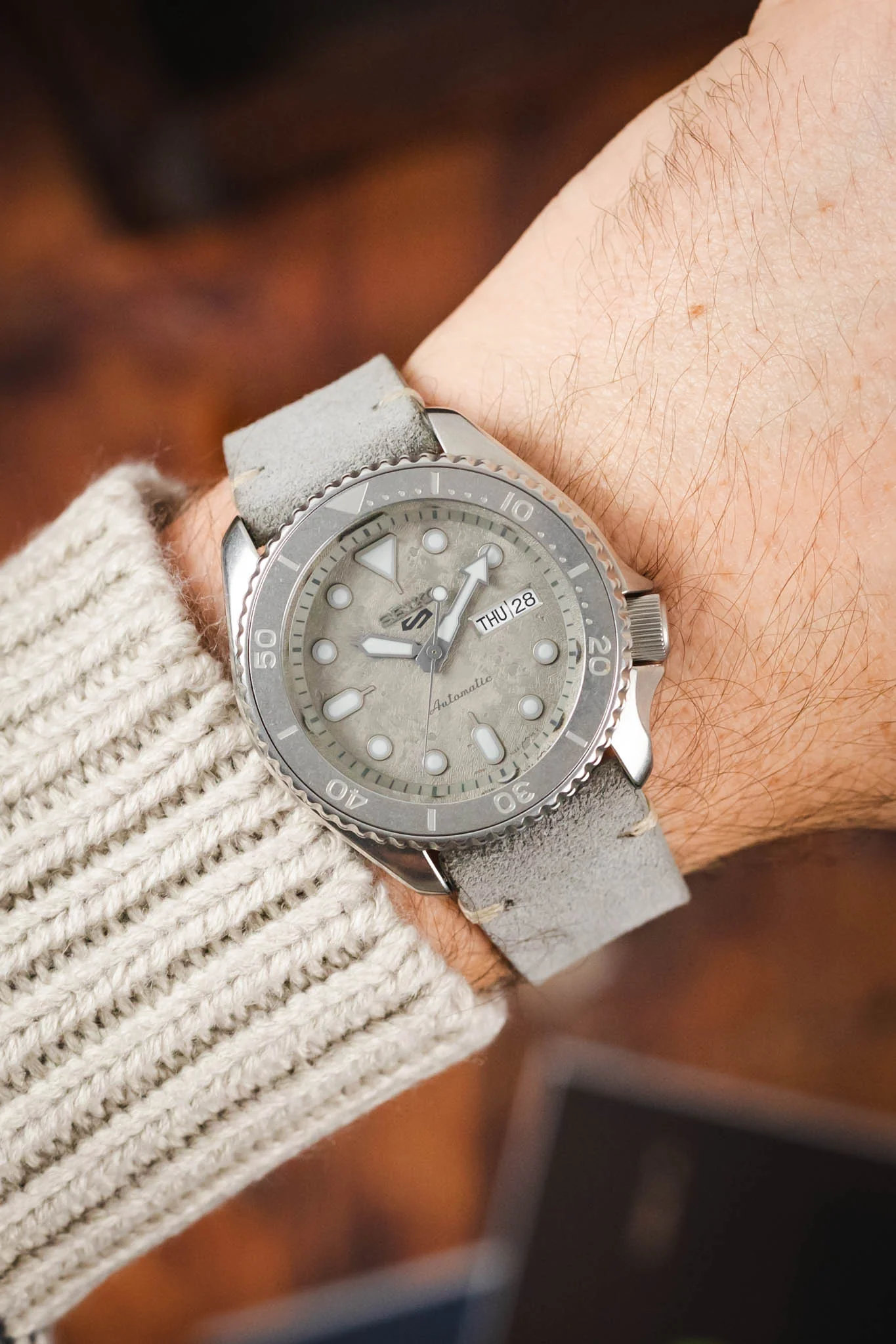 RIOS1931 HUDSON Genuine Suede Leather Watch Strap in STONE GREY - Image 2