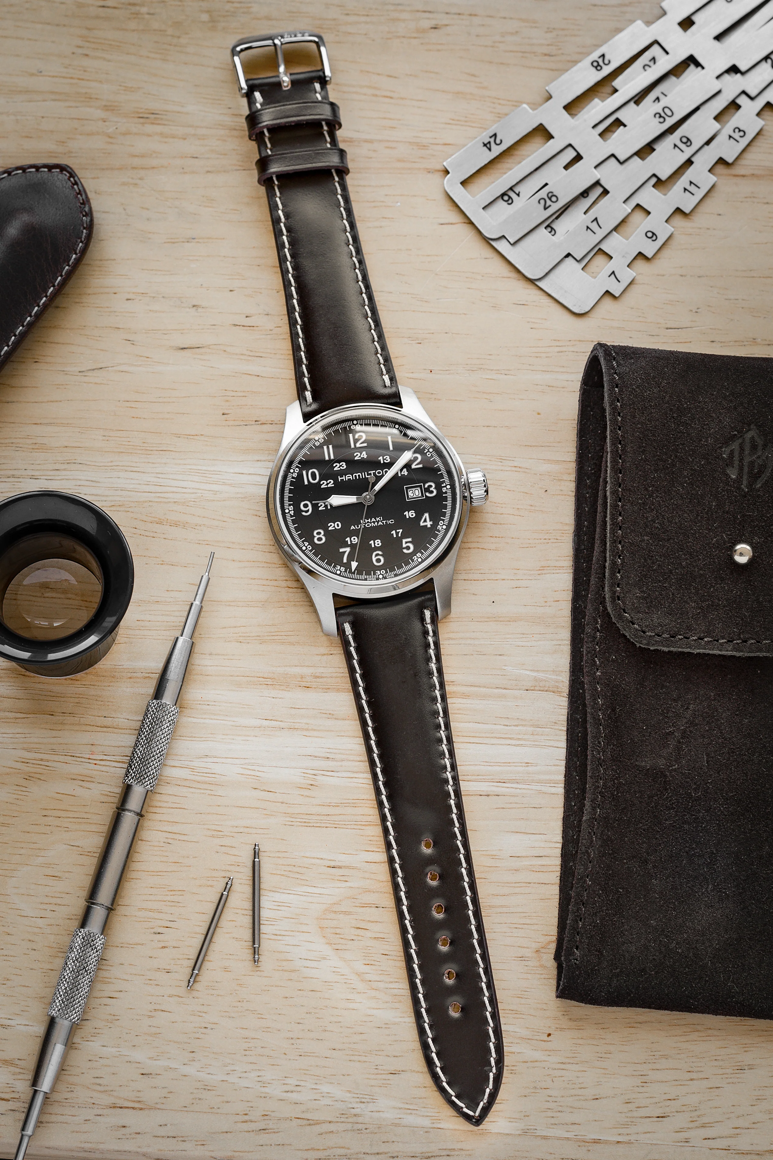 RIOS1931 NEW YORK Shell Cordovan Leather Watch Strap in MOCHA - Image 3
