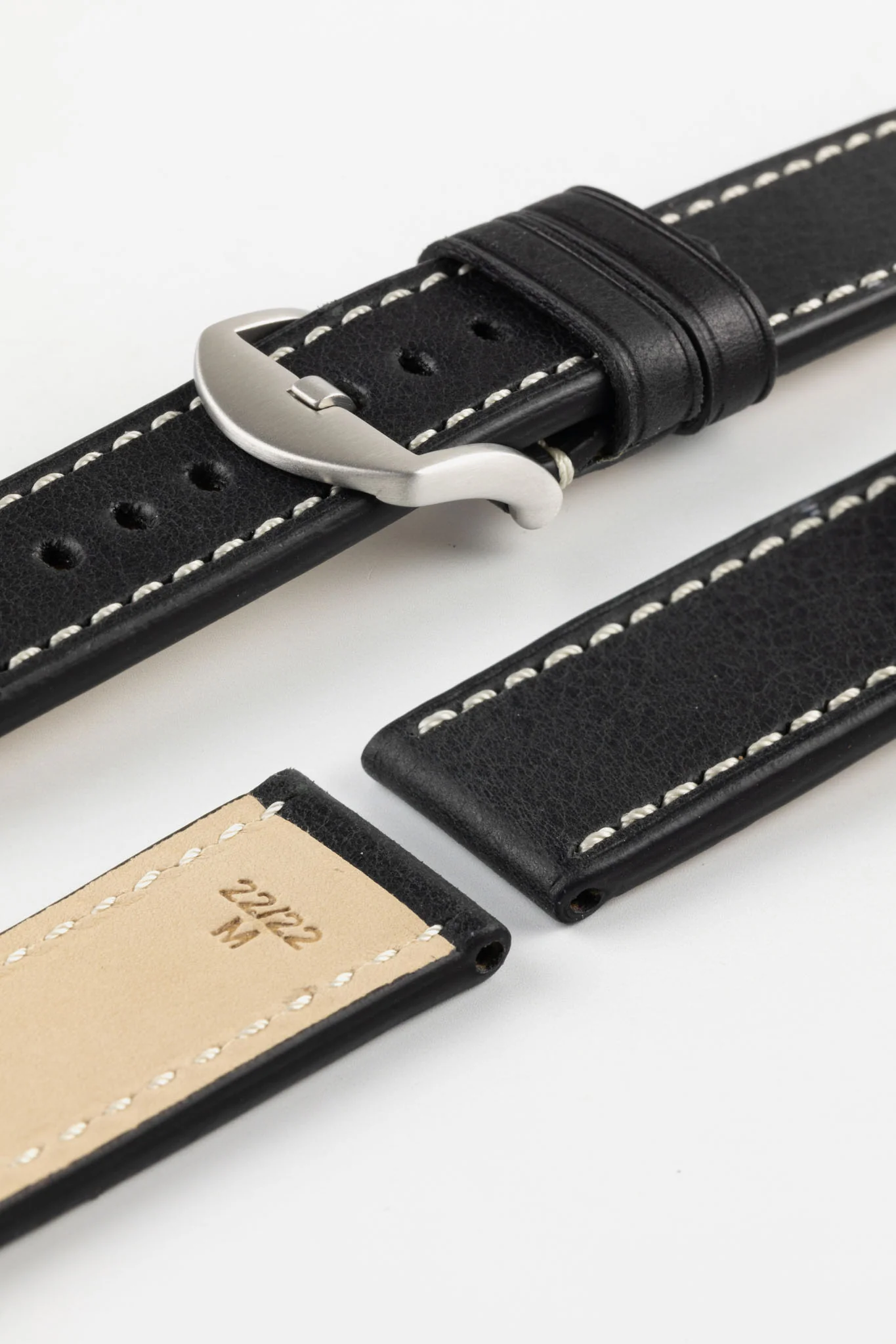 RIOS1931 OXFORD Flat-Padded Vintage Leather Watch Strap in BLACK - Image 9