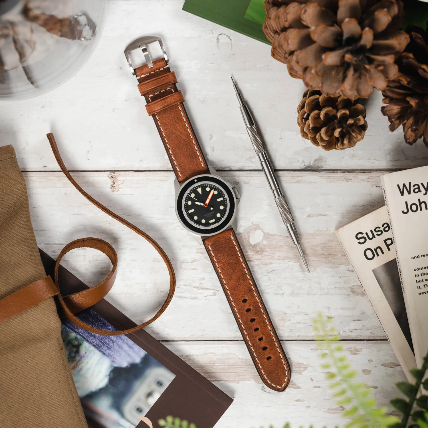 RIOS1931 OXFORD Flat-Padded Vintage Leather Watch Strap in COGNAC - Image 17