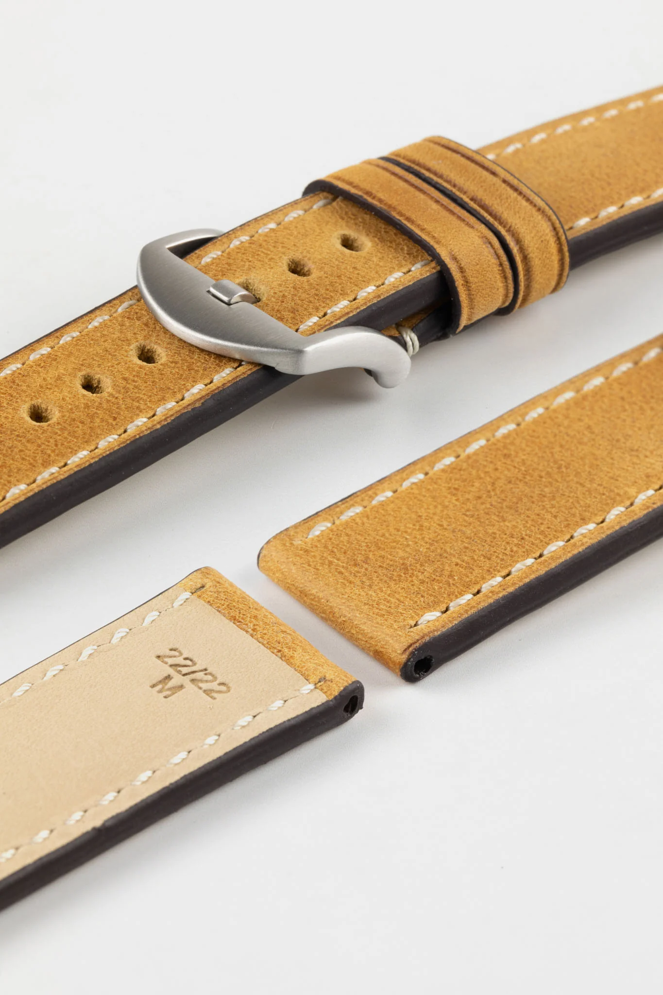 RIOS1931 OXFORD Flat-Padded Vintage Leather Watch Strap in HONEY - Image 9