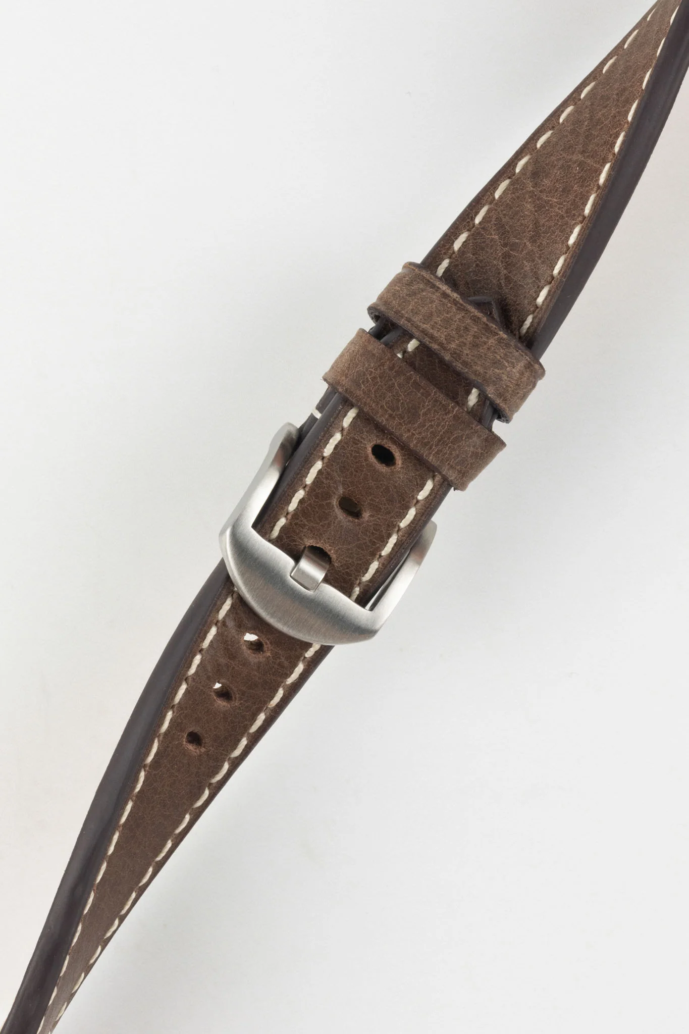 RIOS1931 OXFORD Flat-Padded Vintage Leather Watch Strap in MOCHA - Image 5