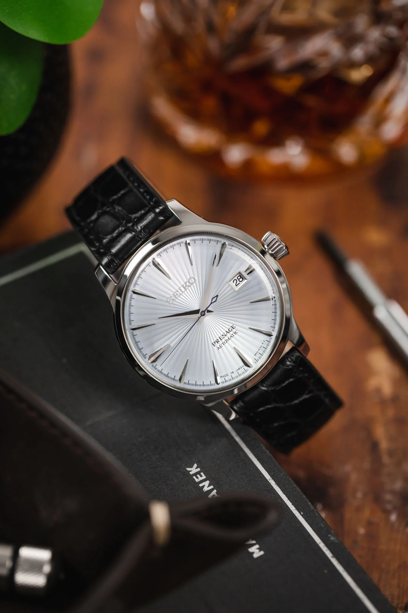 RIOS1931 PRESTIGE Genuine Alligator Flank Watch Strap in BLACK - Image 4