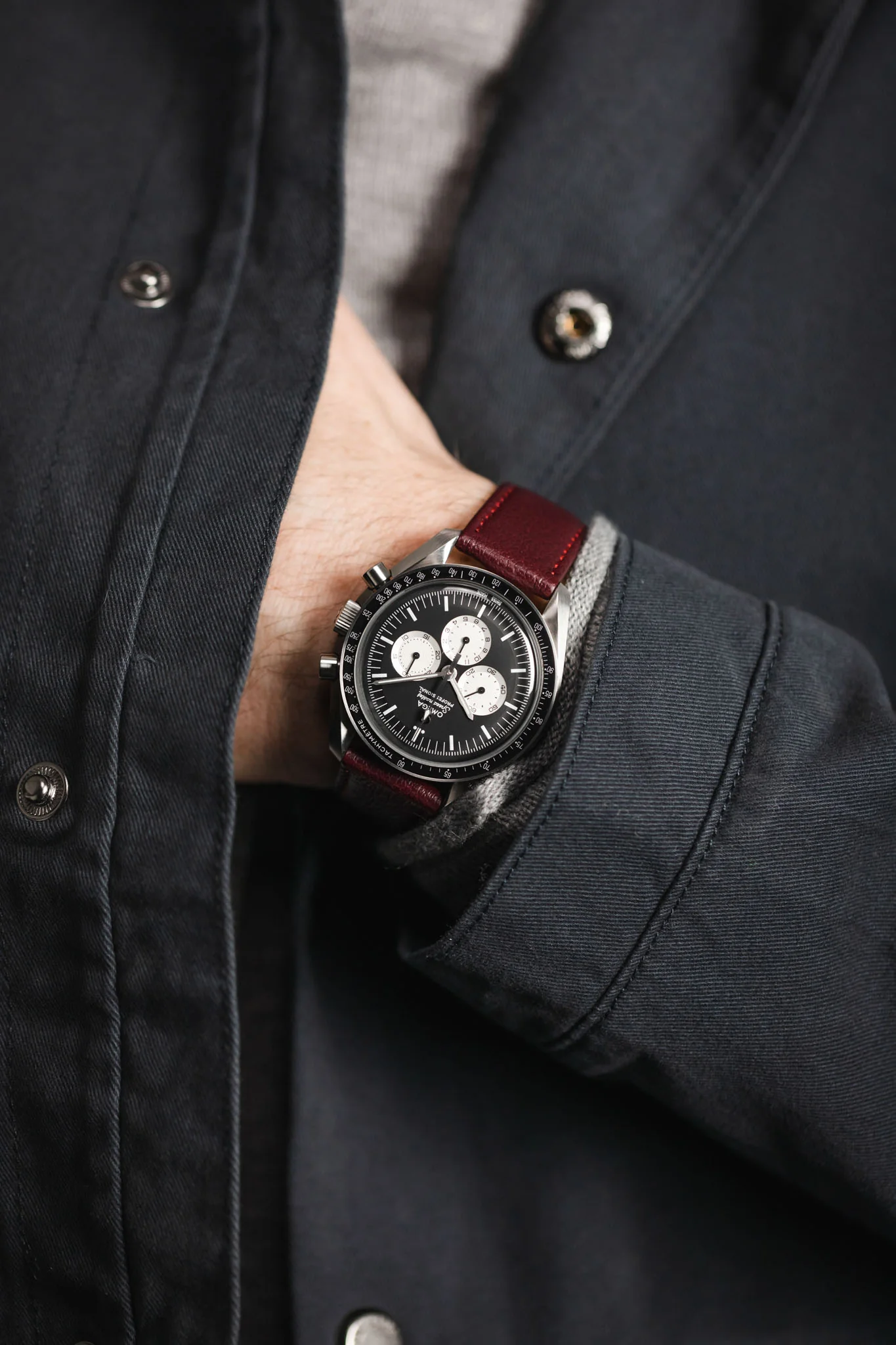 RIOS1931 TEXAS Genuine Buffalo Leather Watch Strap in BURGUNDY - Image 6