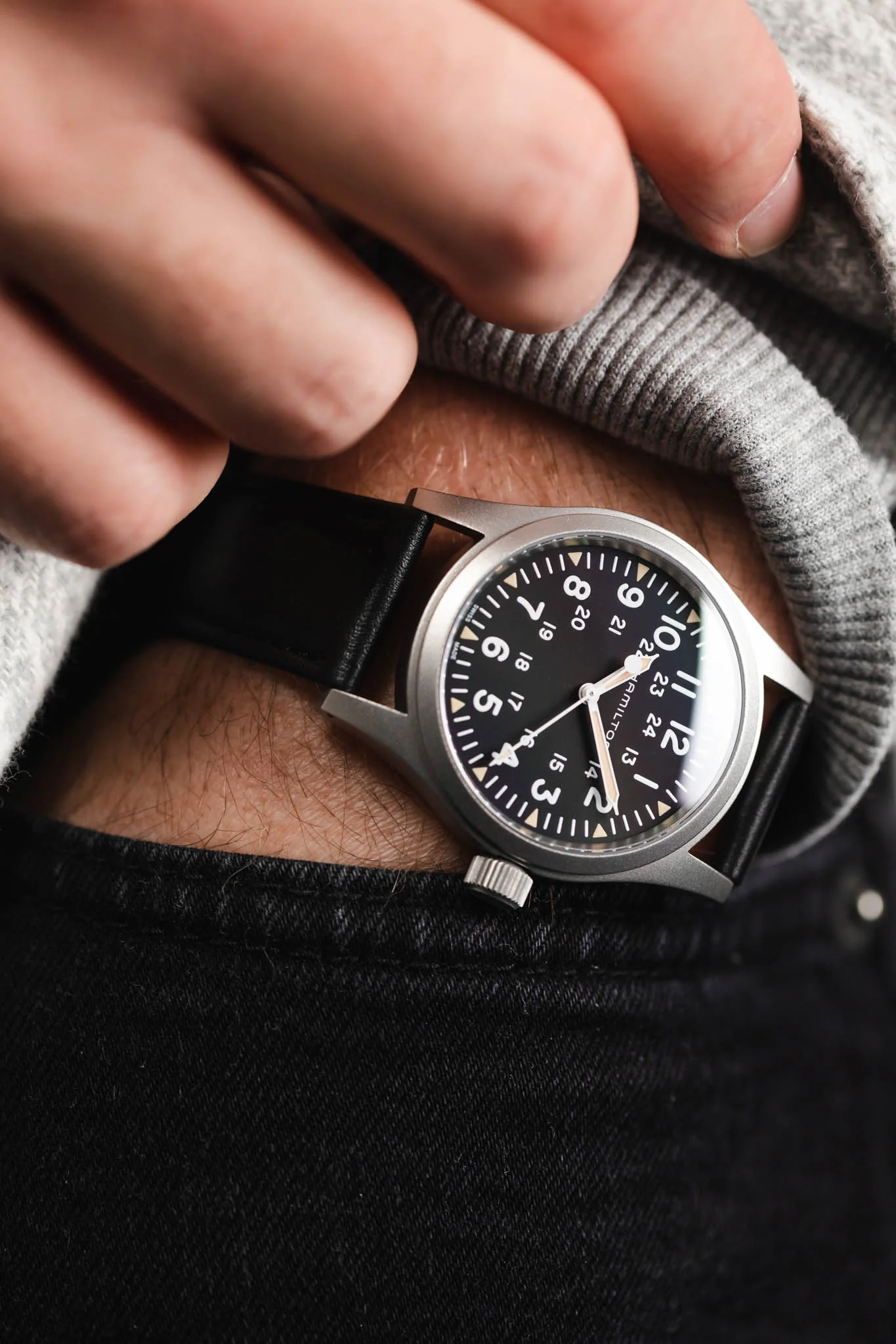 RIOS1931 TOSCANA Square-Padded Calfskin Leather Watch Strap in BLACK - Image 6