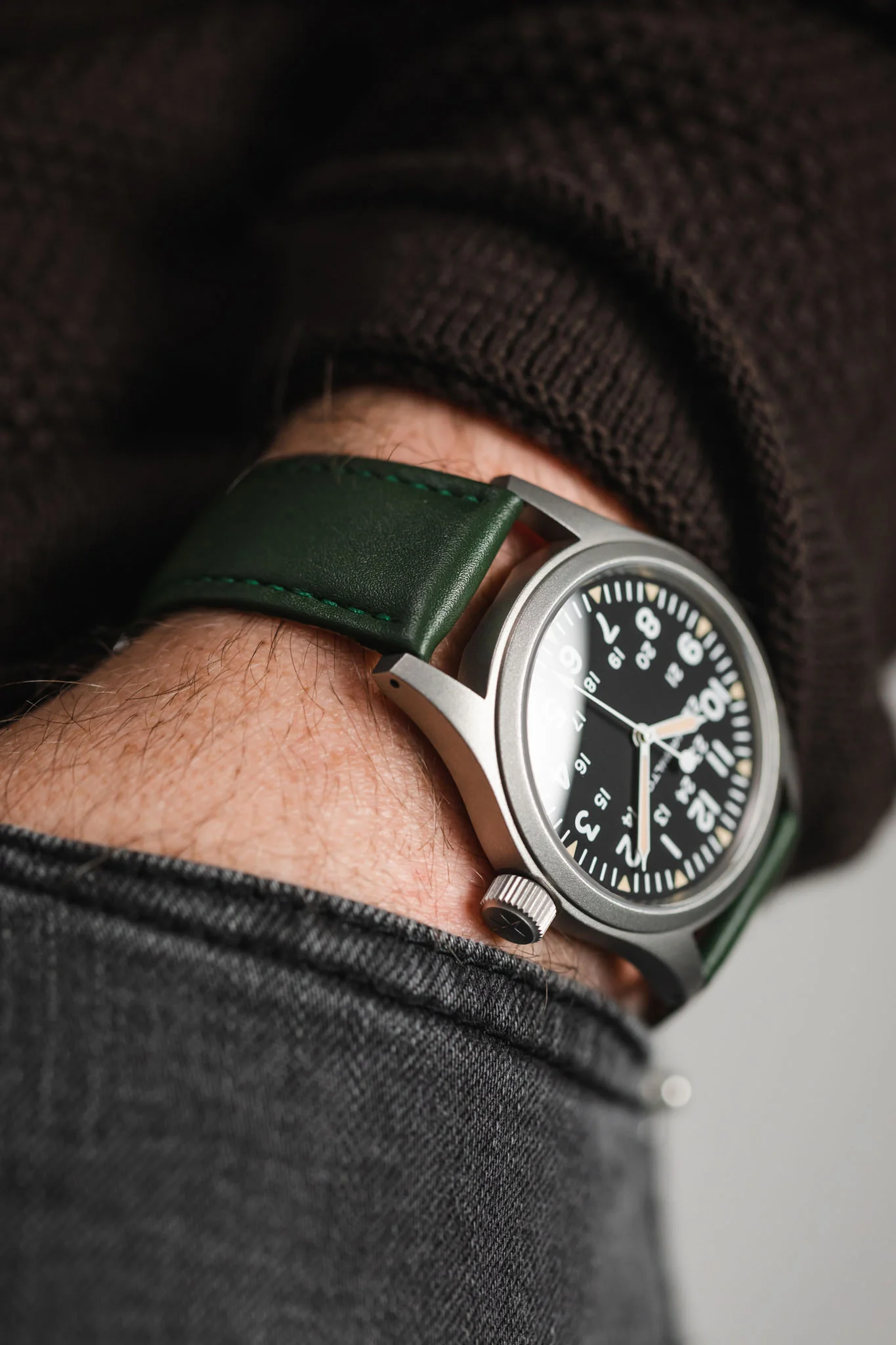 RIOS1931 TOSCANA Square-Padded Calfskin Leather Watch Strap in FOREST GREEN - Image 6