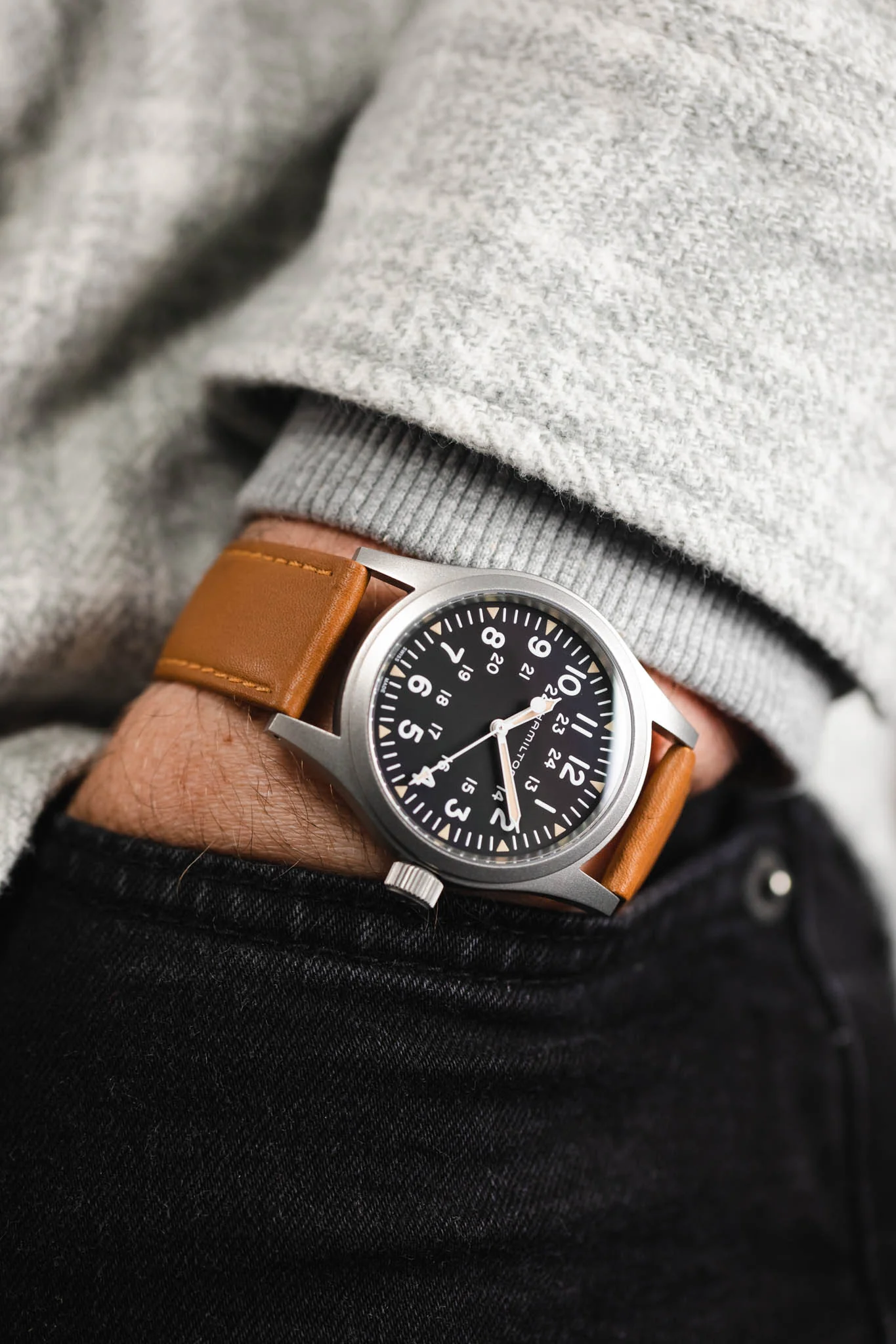 RIOS1931 TOSCANA Square-Padded Calfskin Leather Watch Strap in HONEY - Image 6