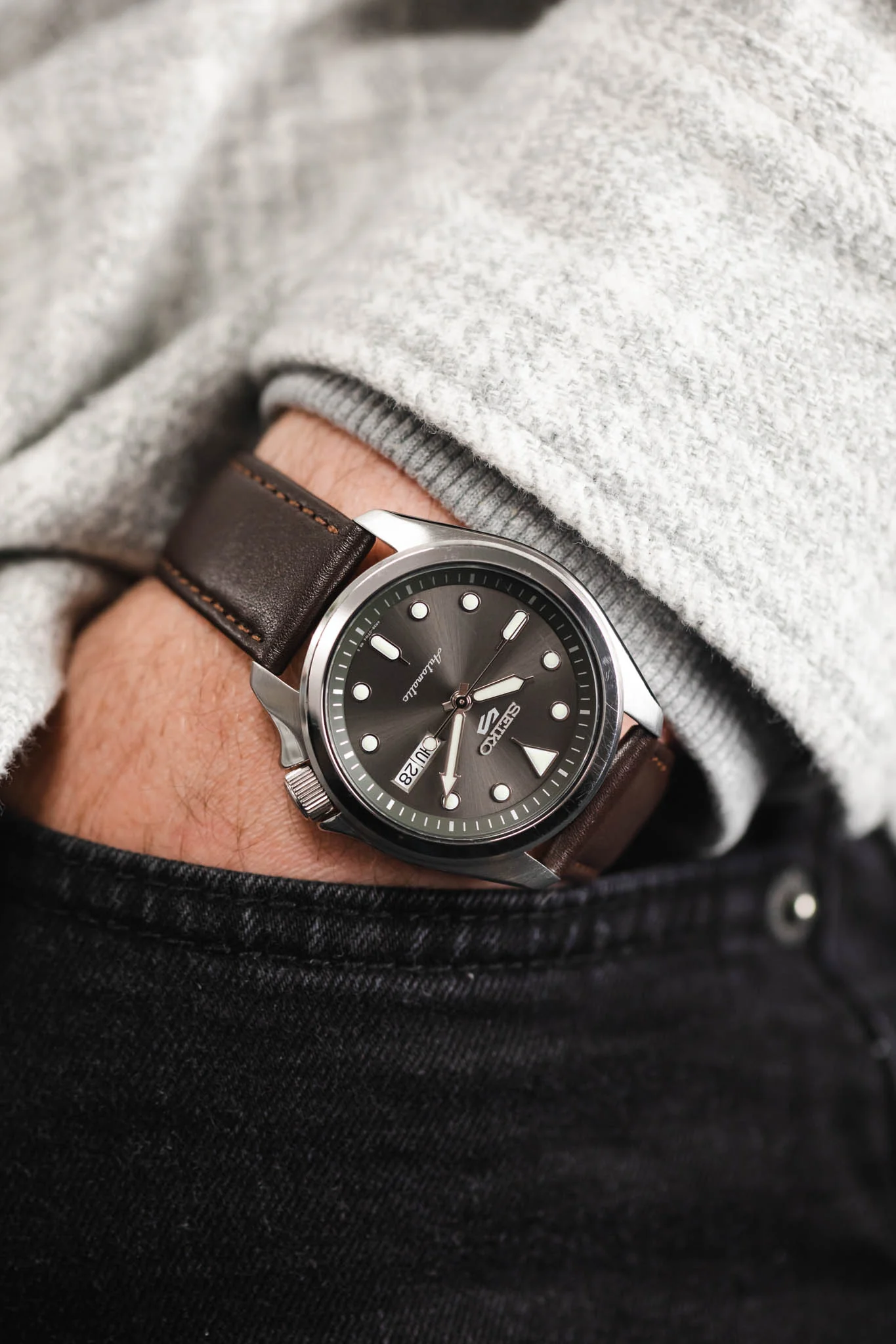 RIOS1931 TOSCANA Square-Padded Calfskin Leather Watch Strap in MOCHA - Image 6