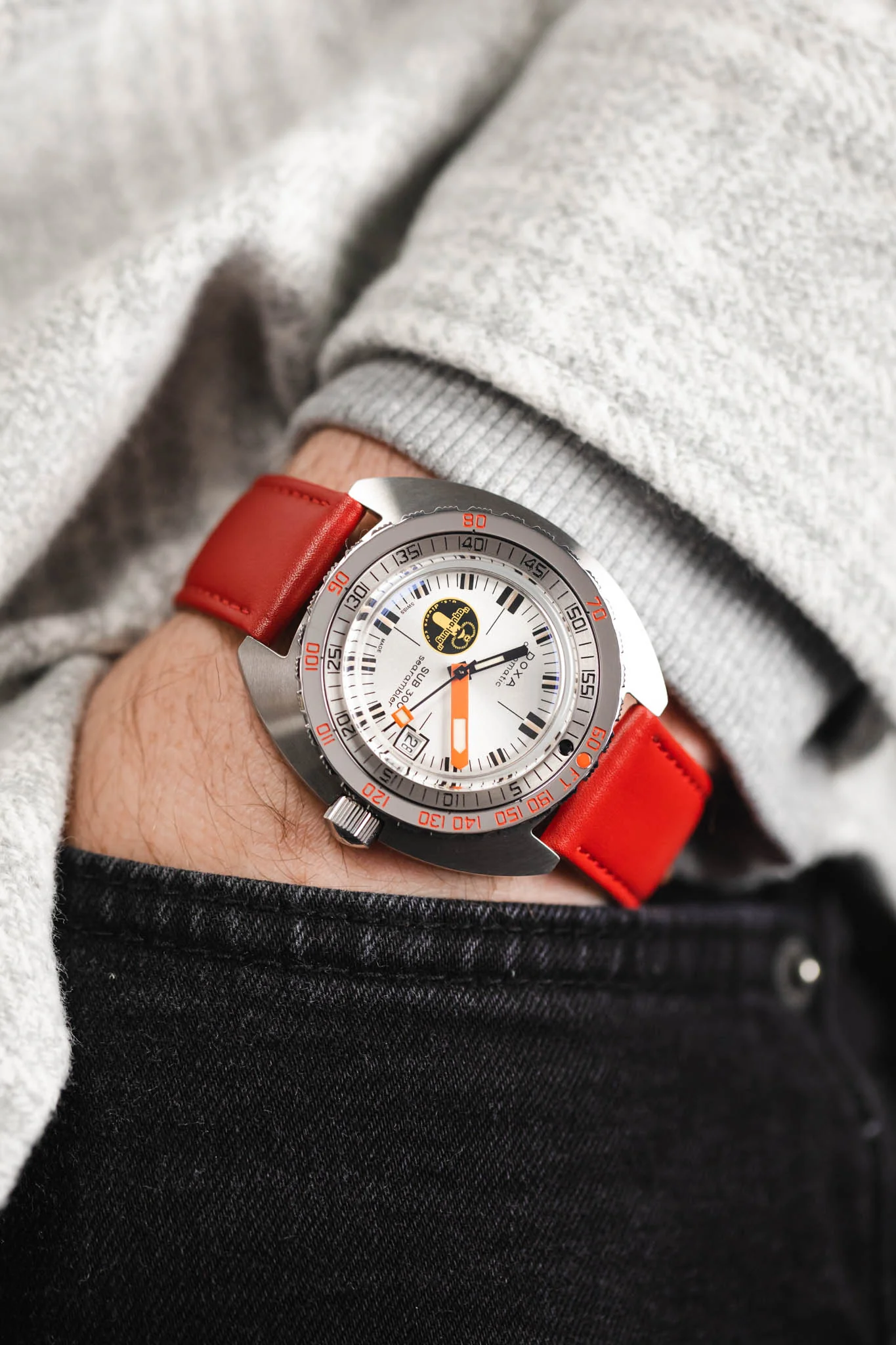RIOS1931 TOSCANA Square-Padded Calfskin Leather Watch Strap in RED - Image 6