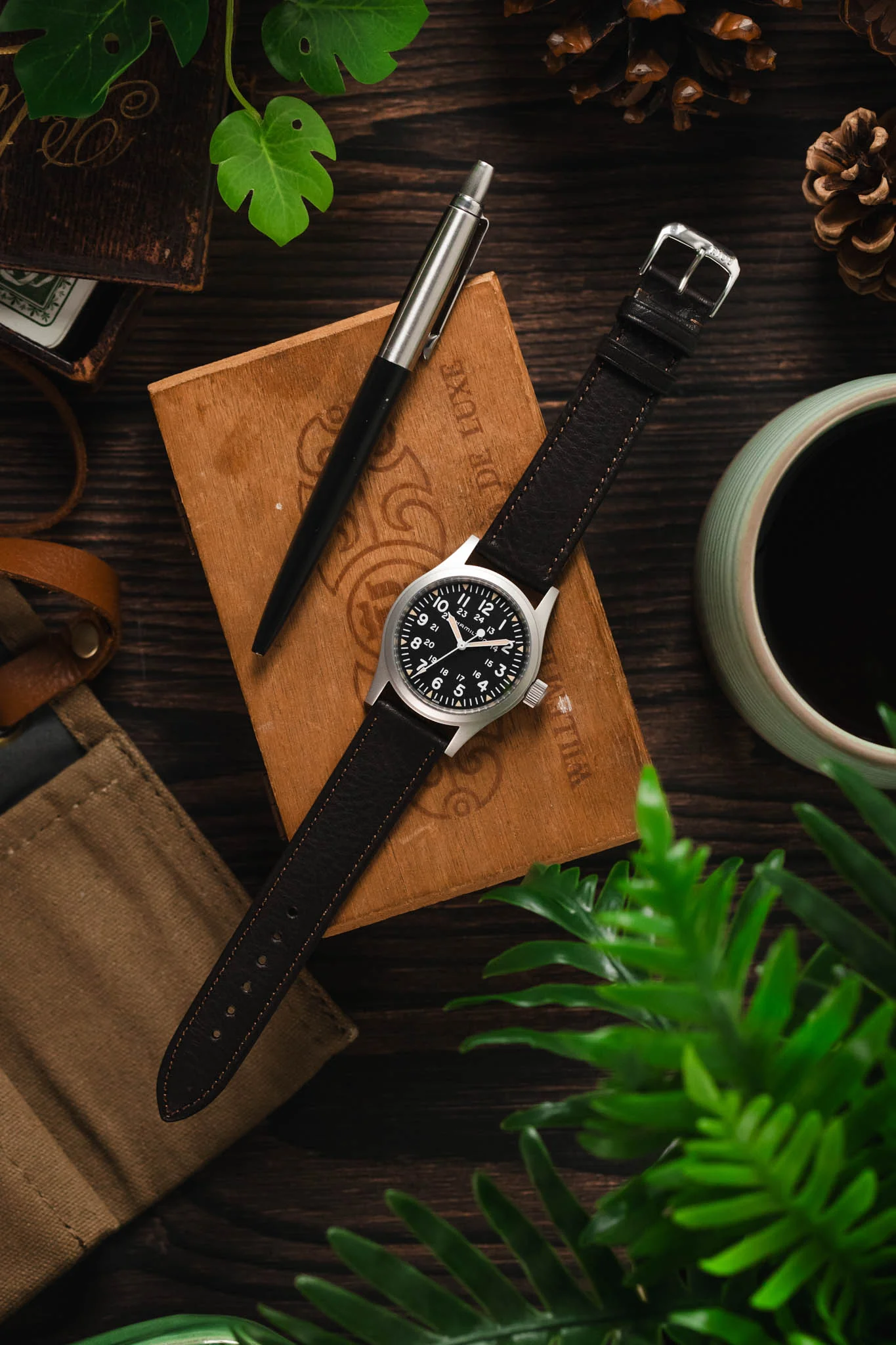 RIOS1931 WAGING Organic Watch Strap in MOCHA - Image 9