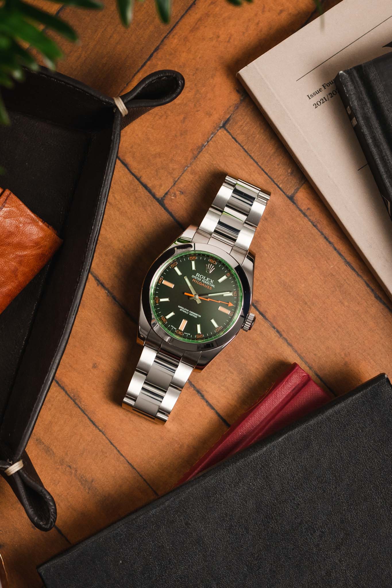 ROLEX Milgauss 40mm  - Black - Image 8