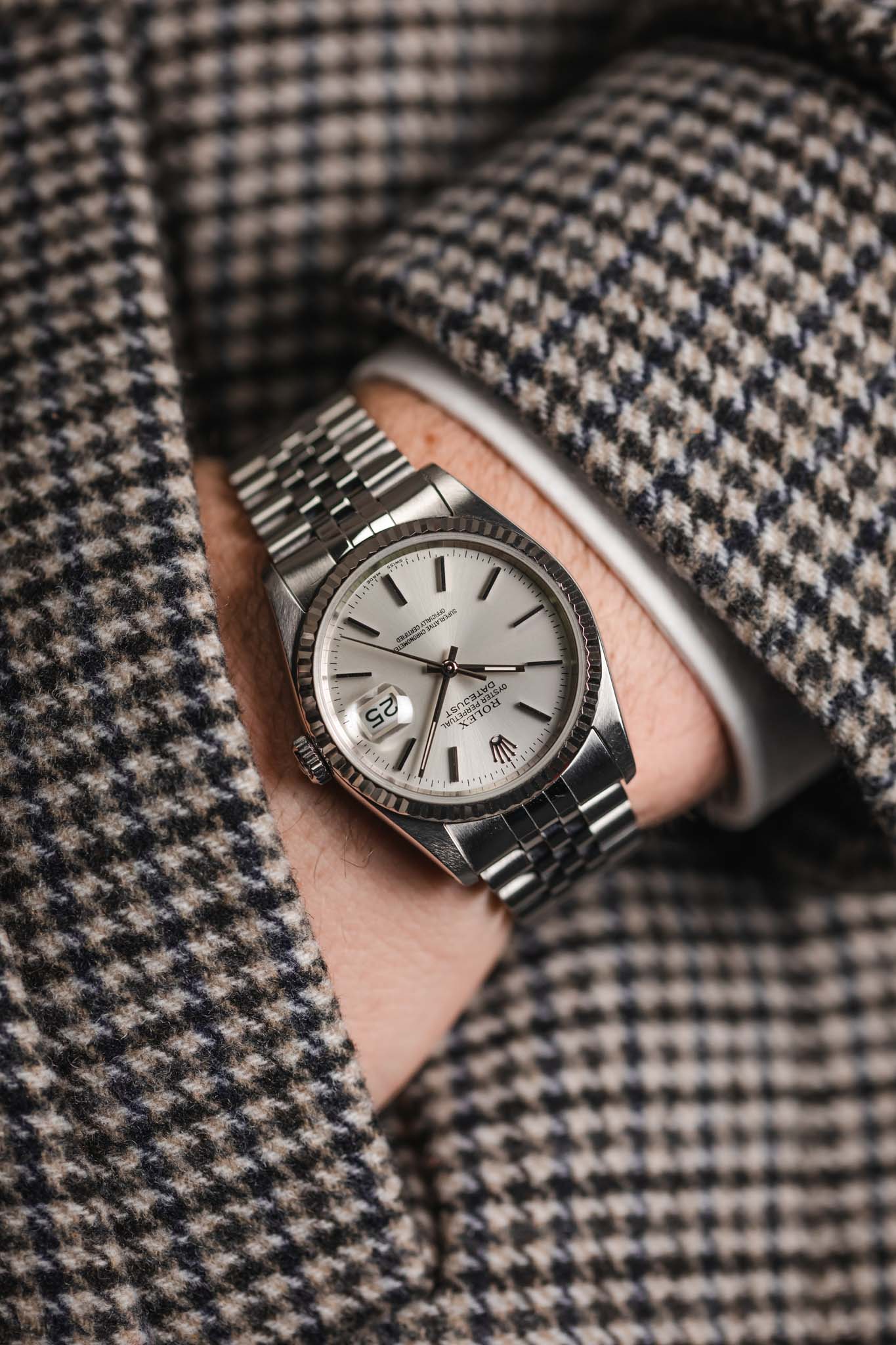 ROLEX 16234 Datejust 36mm Jubilee Stainless Steel Watch – Silver Dial with Baton Indexes - Image 5