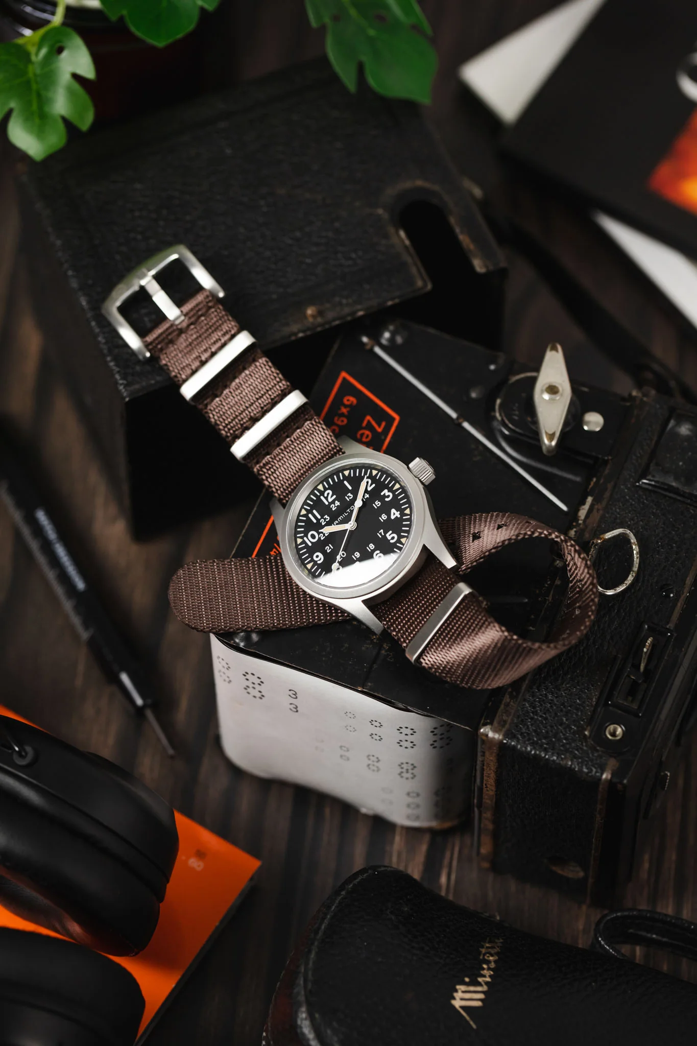Seatbelt Nylon Watch Strap in DARK BROWN with BRUSHED STEEL Hardware - Image 4