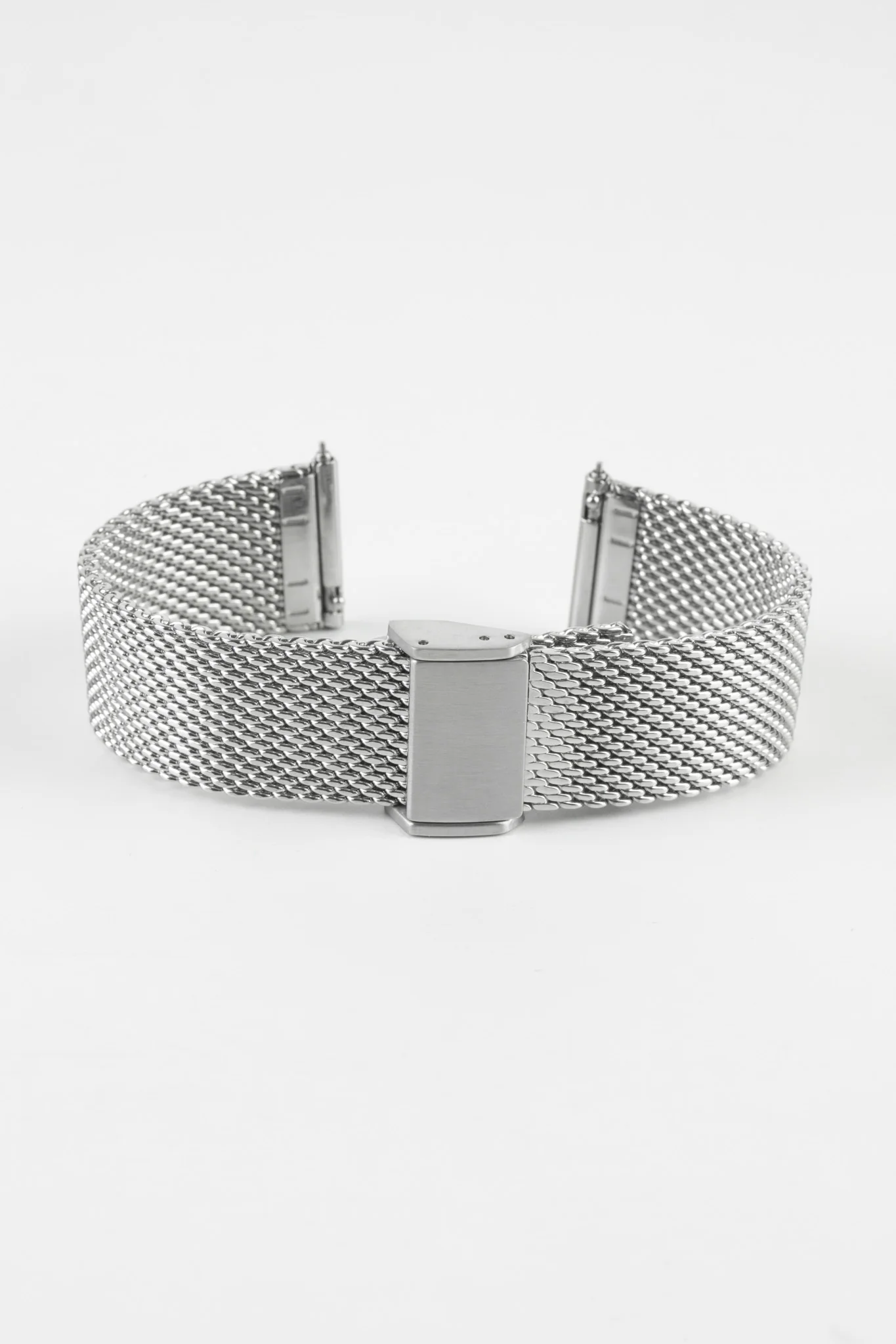 Staib SOC 2906  Quick-Release Milanaise Mesh Watch Bracelet - POLISHED SILVER - Image 4