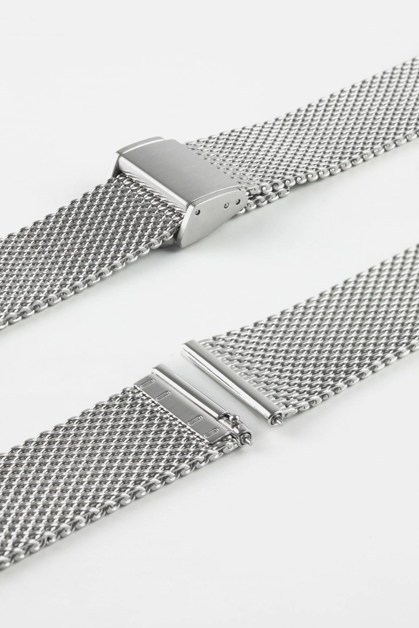 Staib SOC 2906  Quick-Release Milanaise Mesh Watch Bracelet - POLISHED SILVER - Image 5
