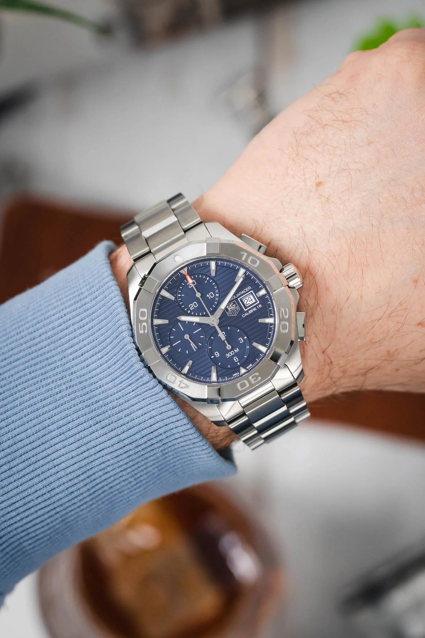 TAG HEUER Aquaracer 300m - Blue Chrono 43mm - Image 2