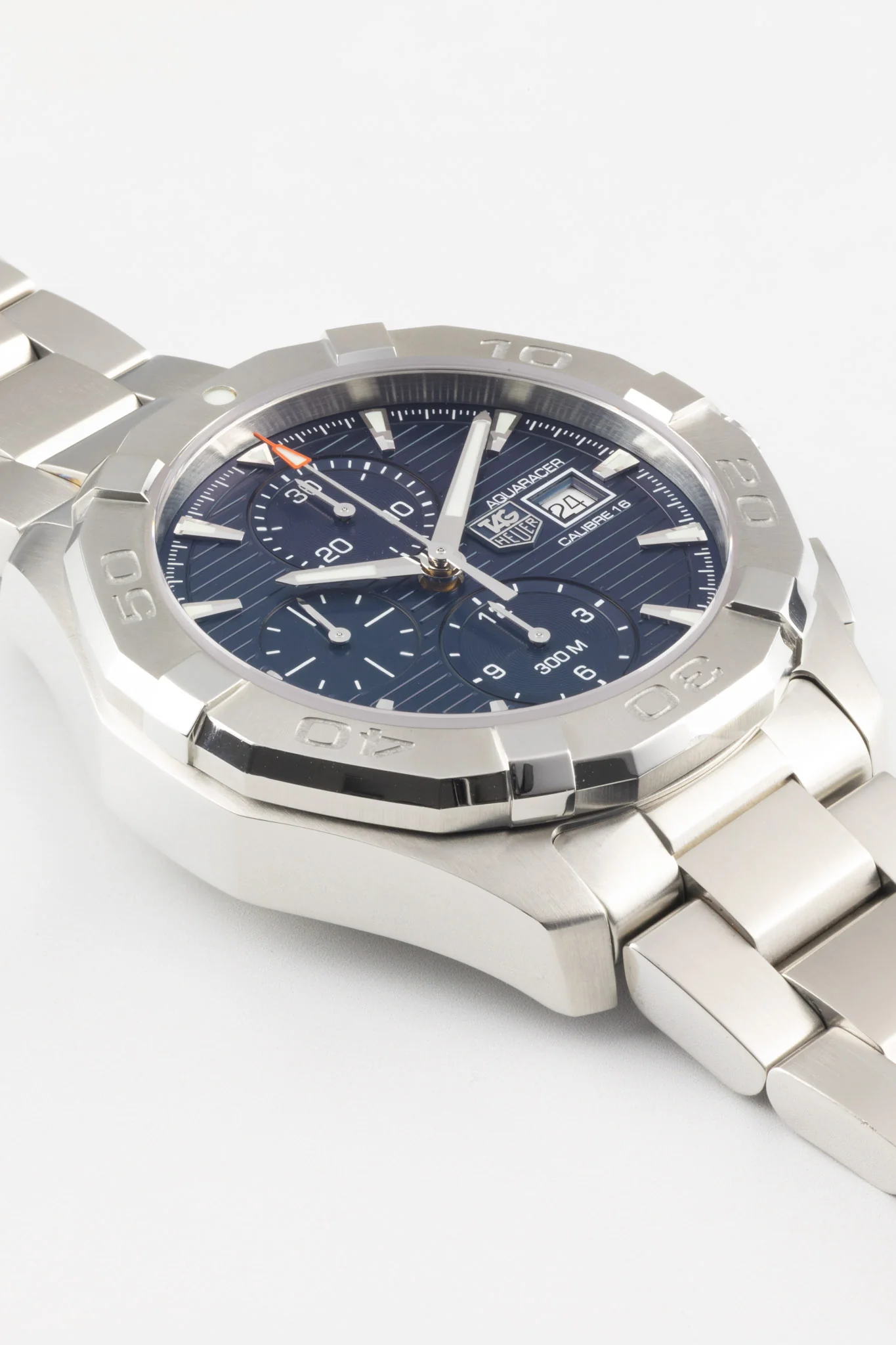 TAG HEUER Aquaracer 300m - Blue Chrono 43mm - Image 3