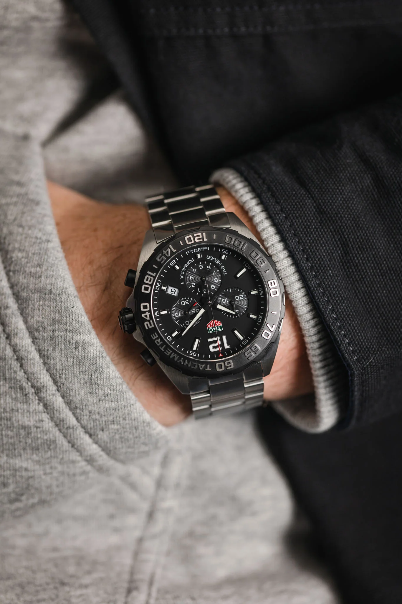TAG HEUER CAZ1010.BA0842 Formula 1 43mm Quartz Chronograph – Black Dial & Steel Bracelet - Image 5