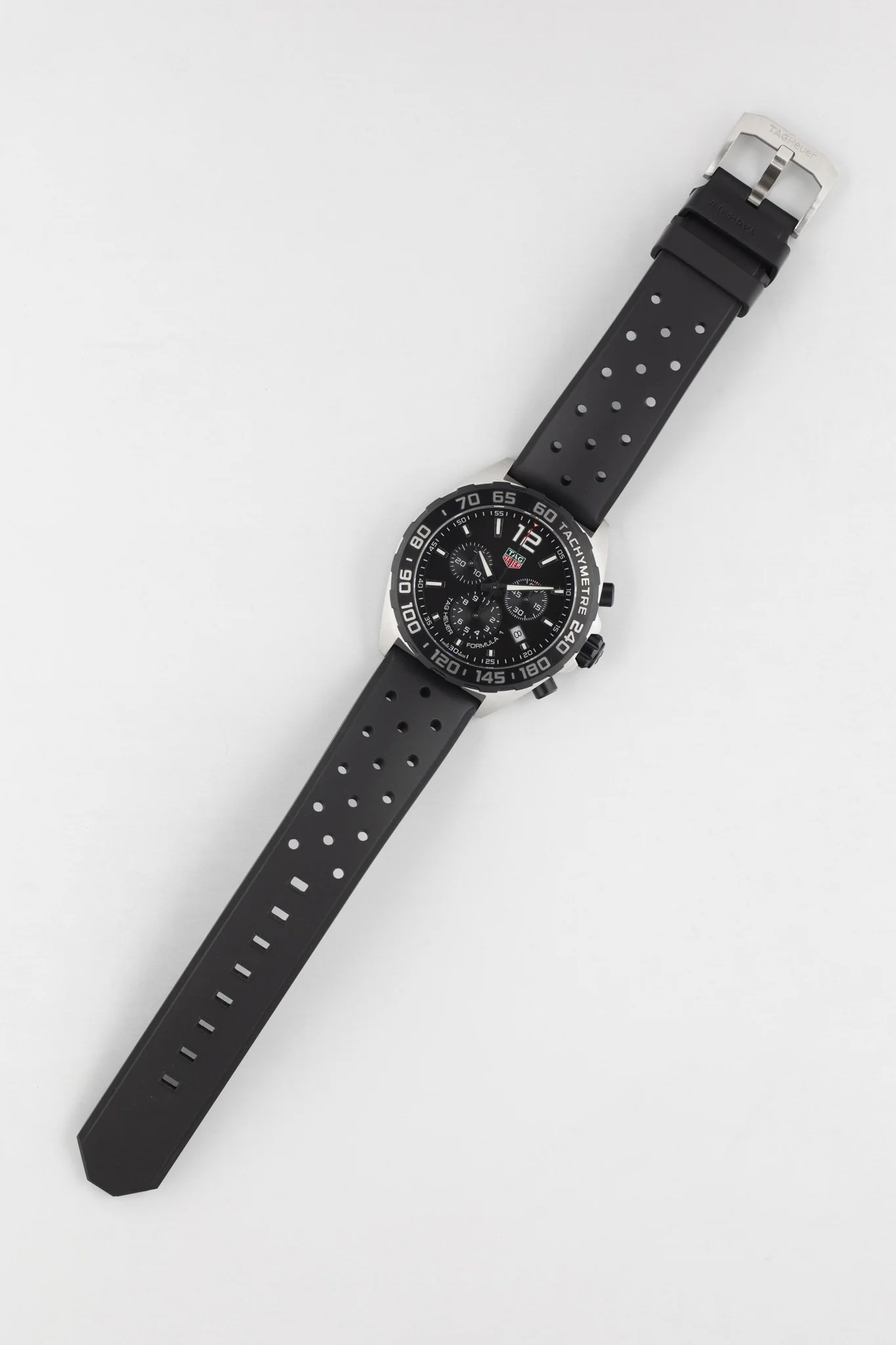 TAG HEUER CAZ1010.FT8024 Formula 1 43mm Quartz Chronograph – Black Dial & Rubber Strap - Image 6