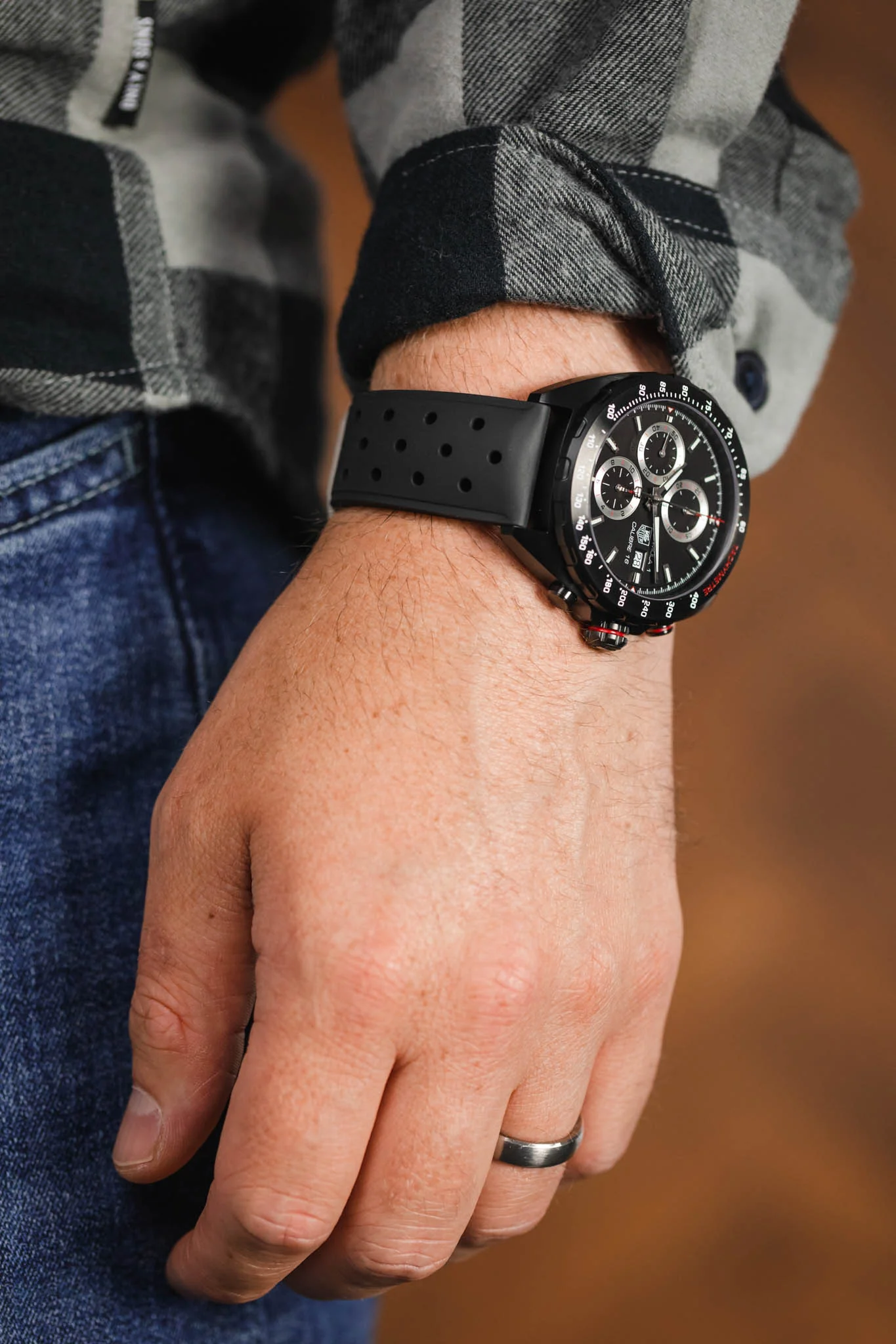 TAG HEUER CAZ2011.FT8024 Formula 1 44mm Automatic Chronograph - Black PVD - Image 6