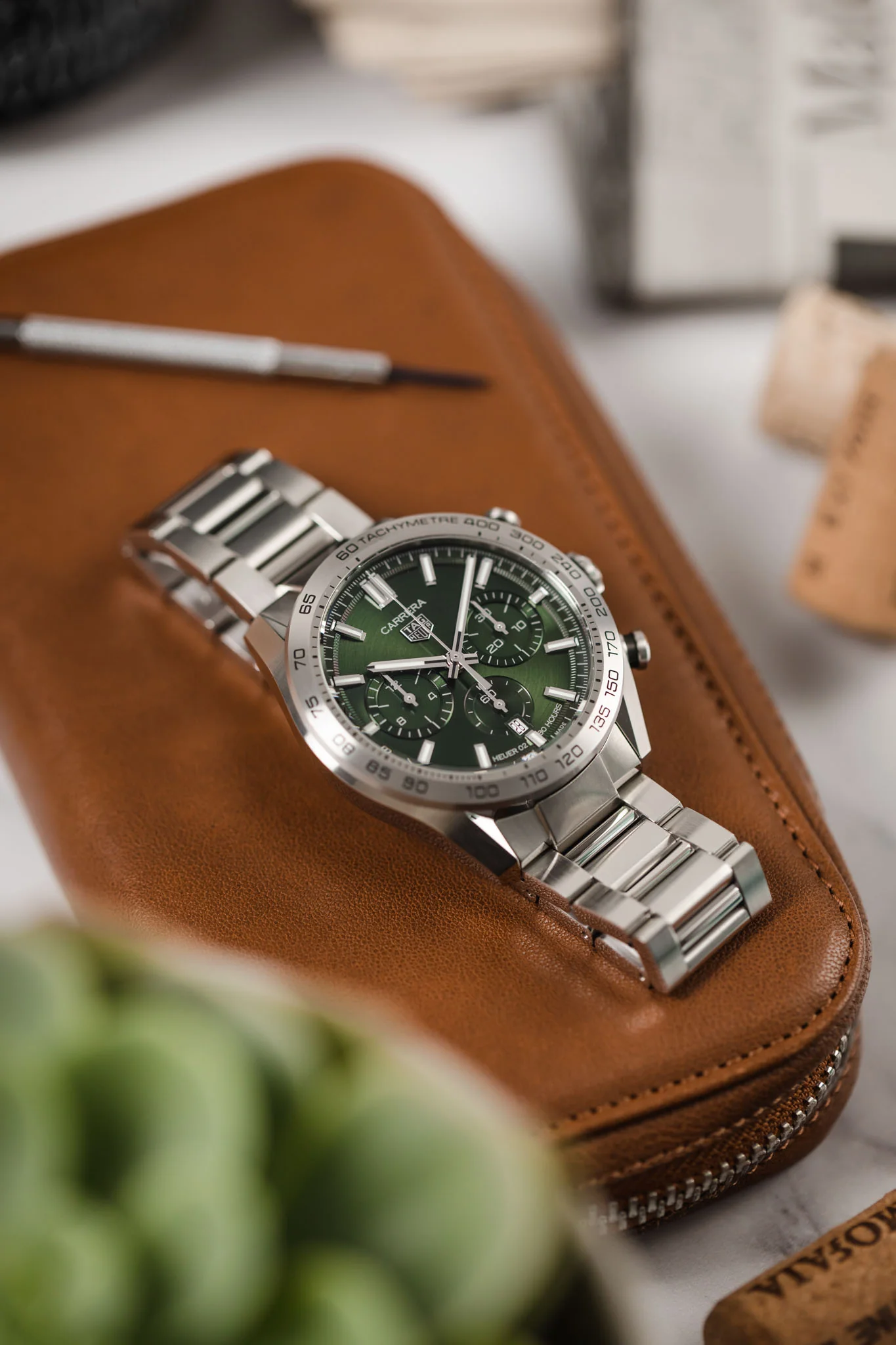 TAG HEUER CBN2A10.BA0643 Carrera Calibre Heuer 02 44mm Automatic Chronograph – Green Dial - Image 3