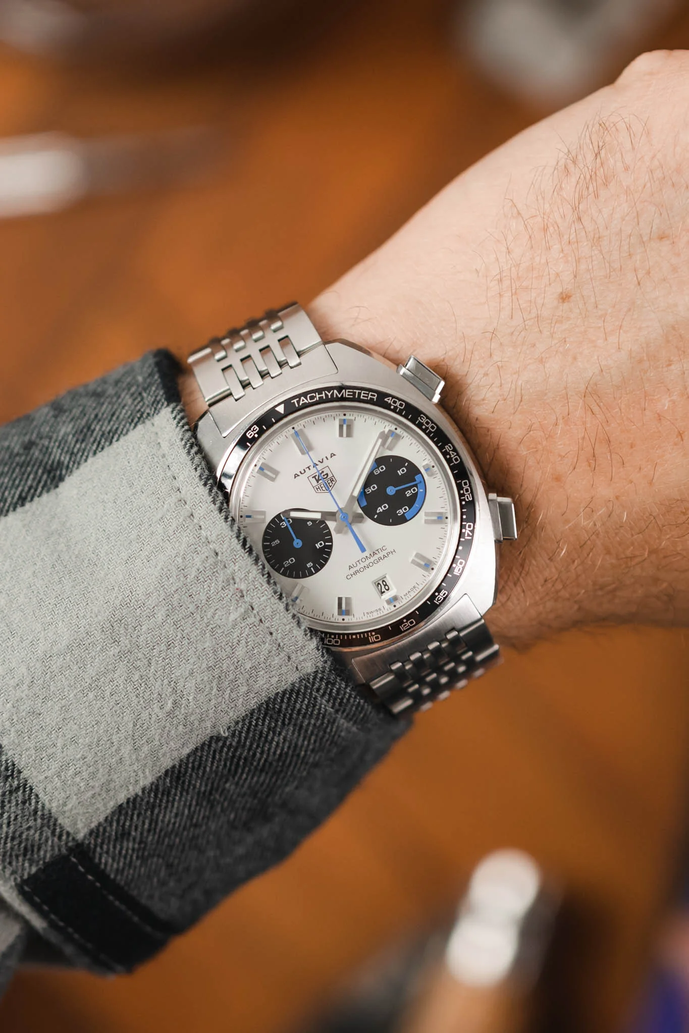 TAG HEUER CY2110.BA0775 Autavia 'Siffert' Re-Issue 42.5mm Automatic Chronograph – White Dial - Image 2