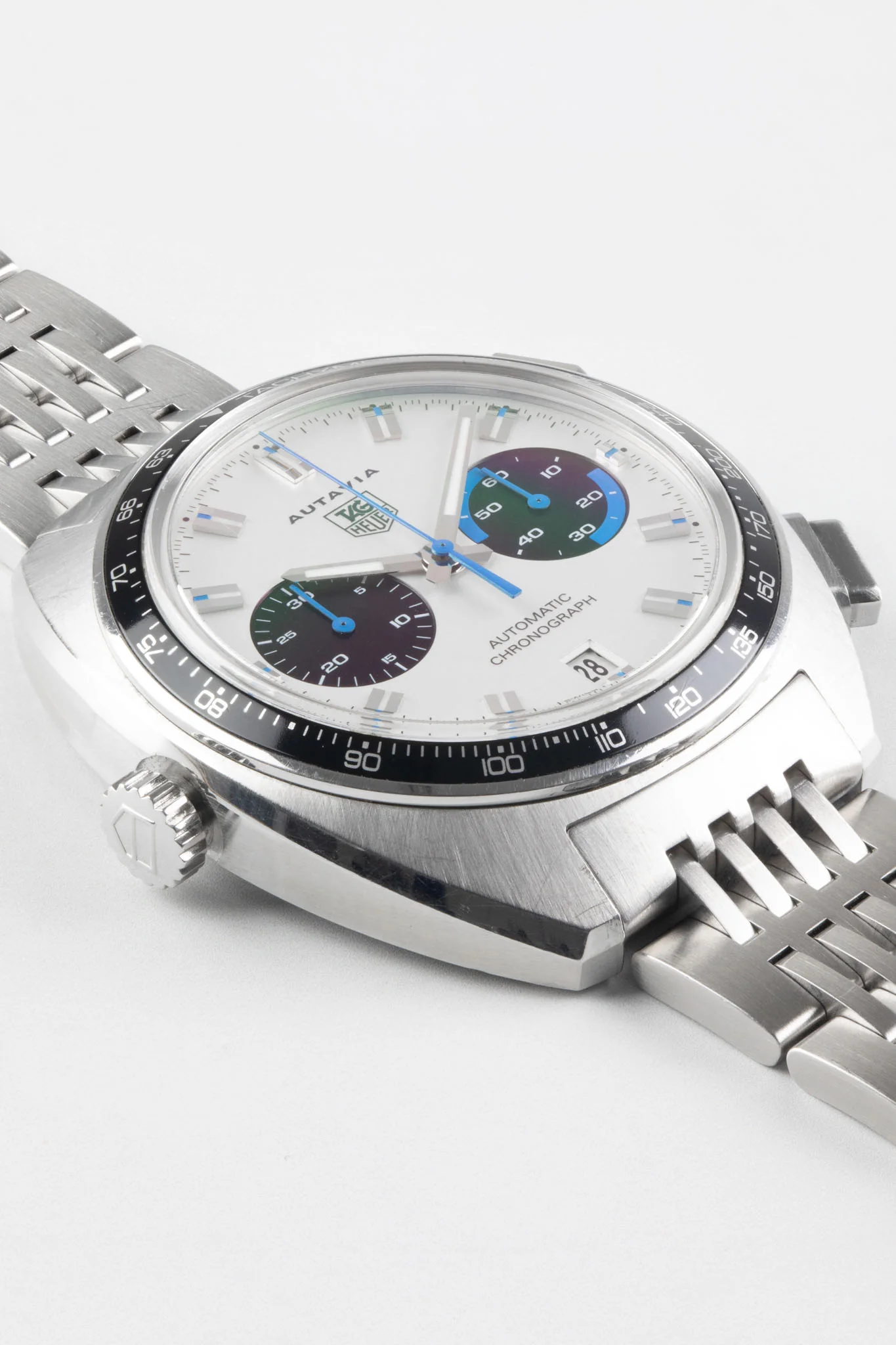 TAG HEUER CY2110.BA0775 Autavia 'Siffert' Re-Issue 42.5mm Automatic Chronograph – White Dial - Image 3
