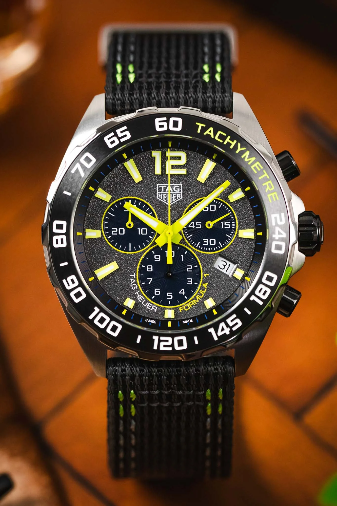 TAG HEUER Formula 1 Quartz Watch – Grey Asphalt dial 43mm - Image 6
