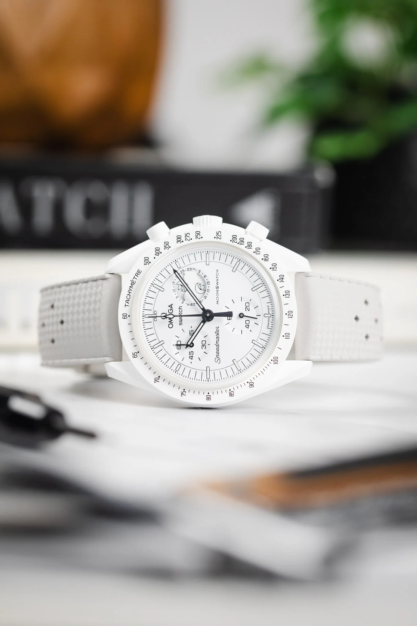 TROPIC® Dive Watch Strap in LIGHT GREY - Image 4