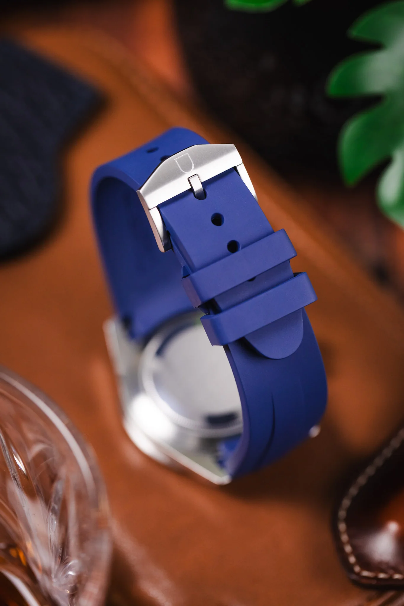 VANGUARD Curved-End Integrated Rubber Watch Strap for Rolex in BLUE - Image 6