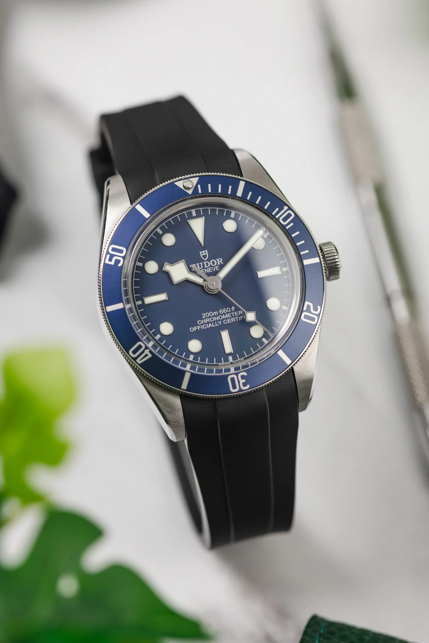 VANGUARD Integrated Rubber Watch Strap for Tudor Black Bay58 in BLACK - Image 4