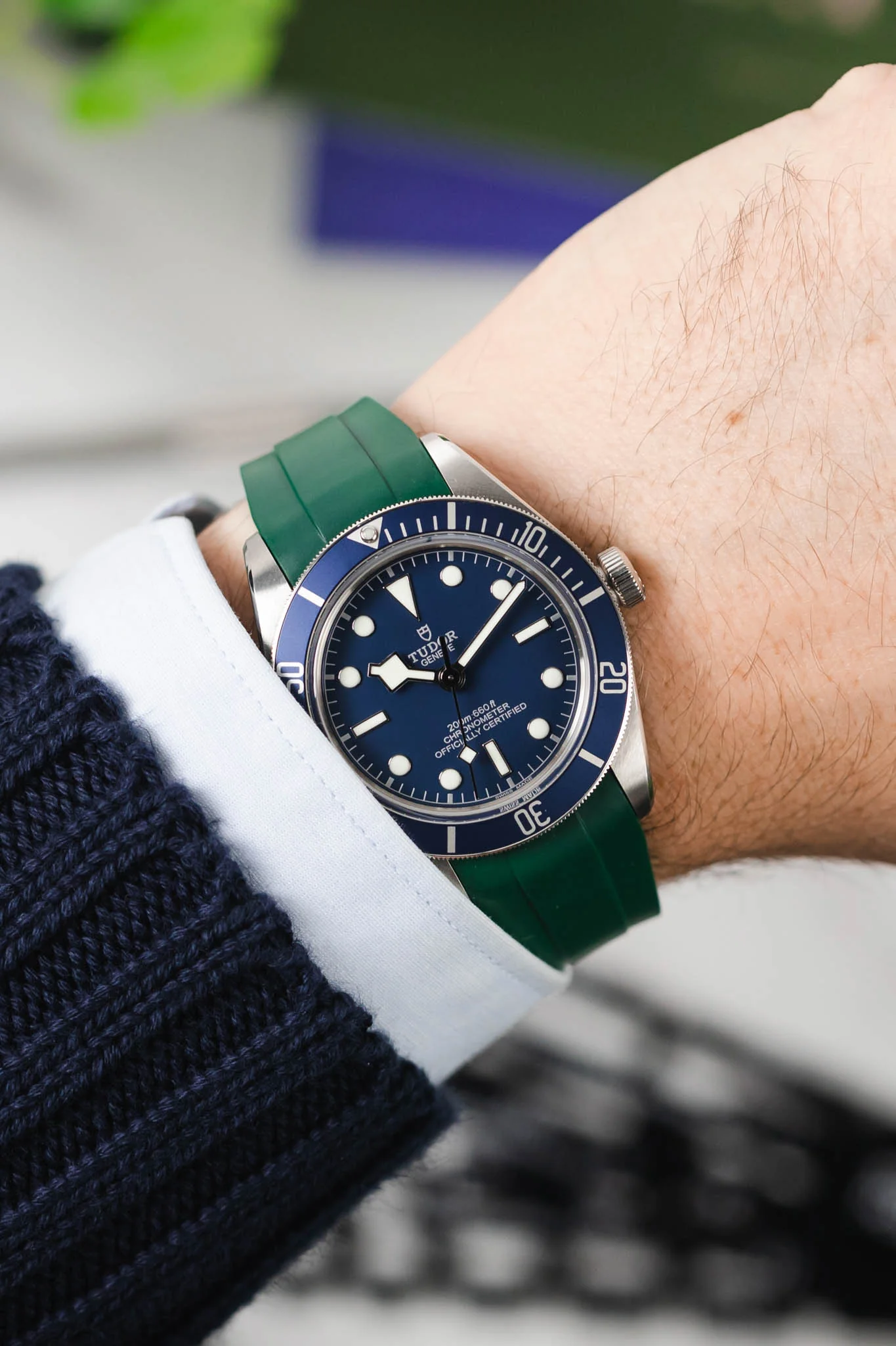 VANGUARD Integrated Rubber Watch Strap for Tudor Black Bay 58 in GREEN - Image 2