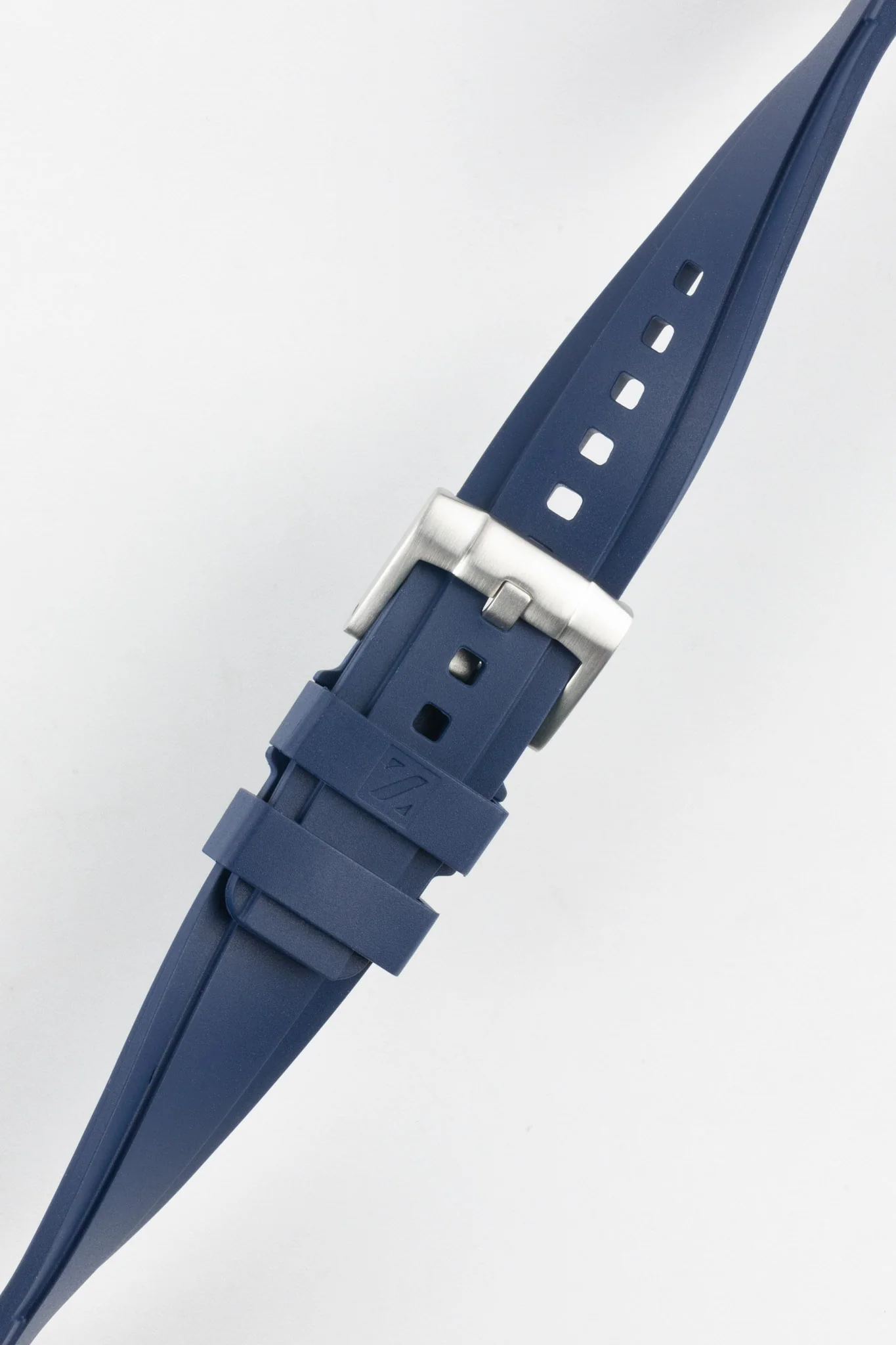 ZEALANDE ZBC07 Rubber Watch Strap for Omega Seamaster Planet Ocean in BLUE - Image 5