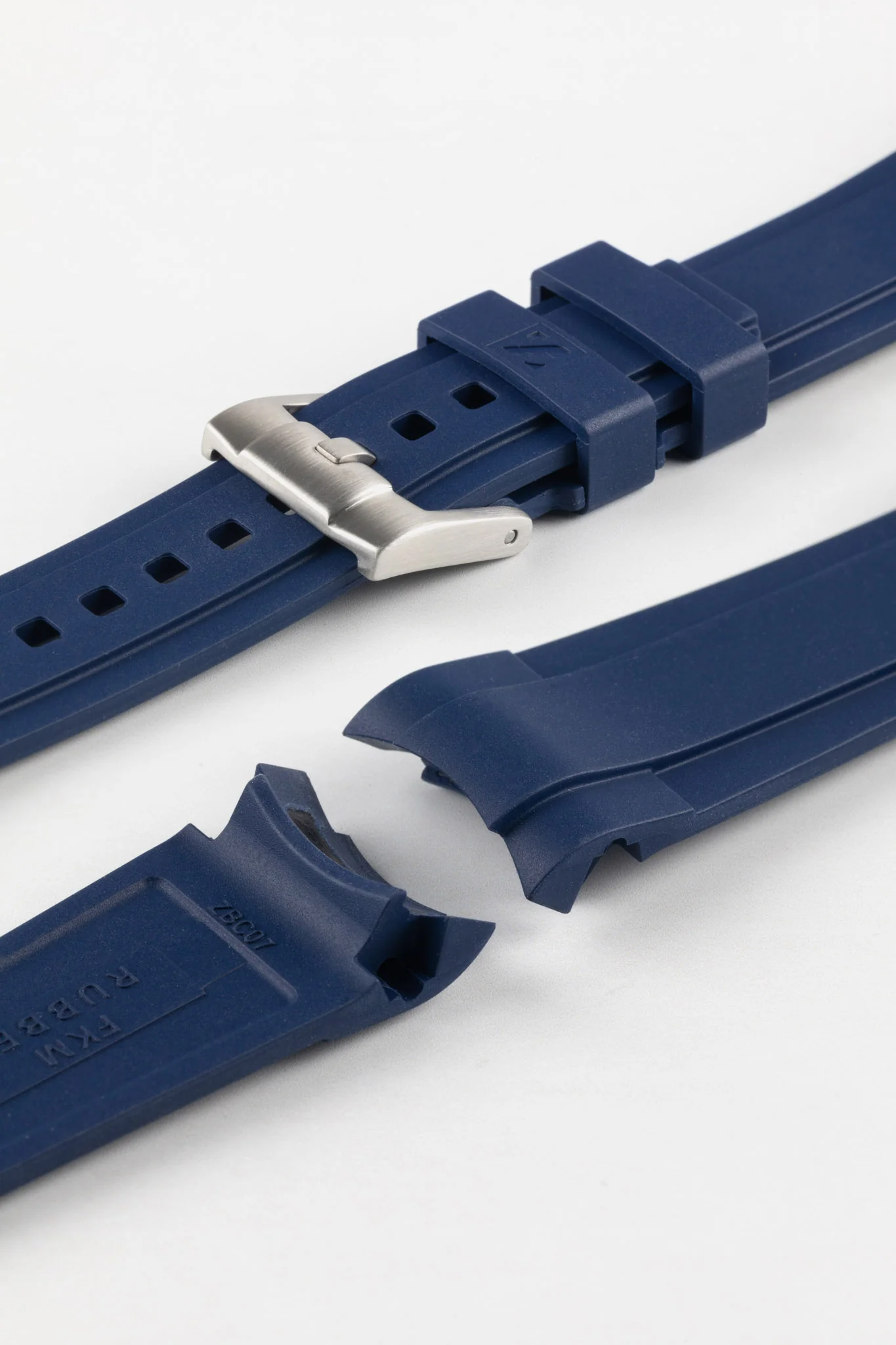 ZEALANDE ZBC07 Rubber Watch Strap for Omega Seamaster Planet Ocean in BLUE - Image 6